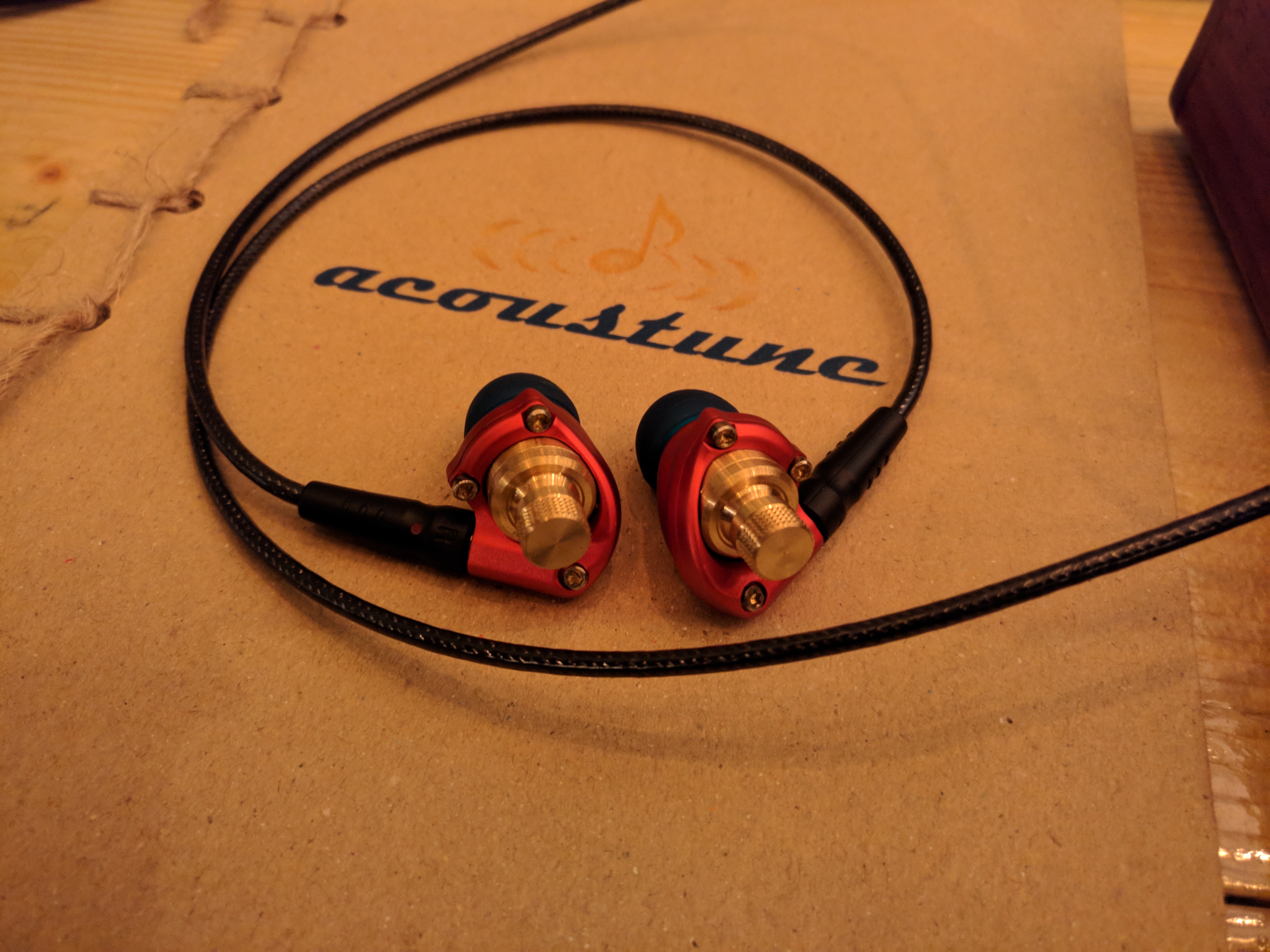 Acoustune　HS1501 AL Acoustune HS1501 AL – SOUNDWAVE