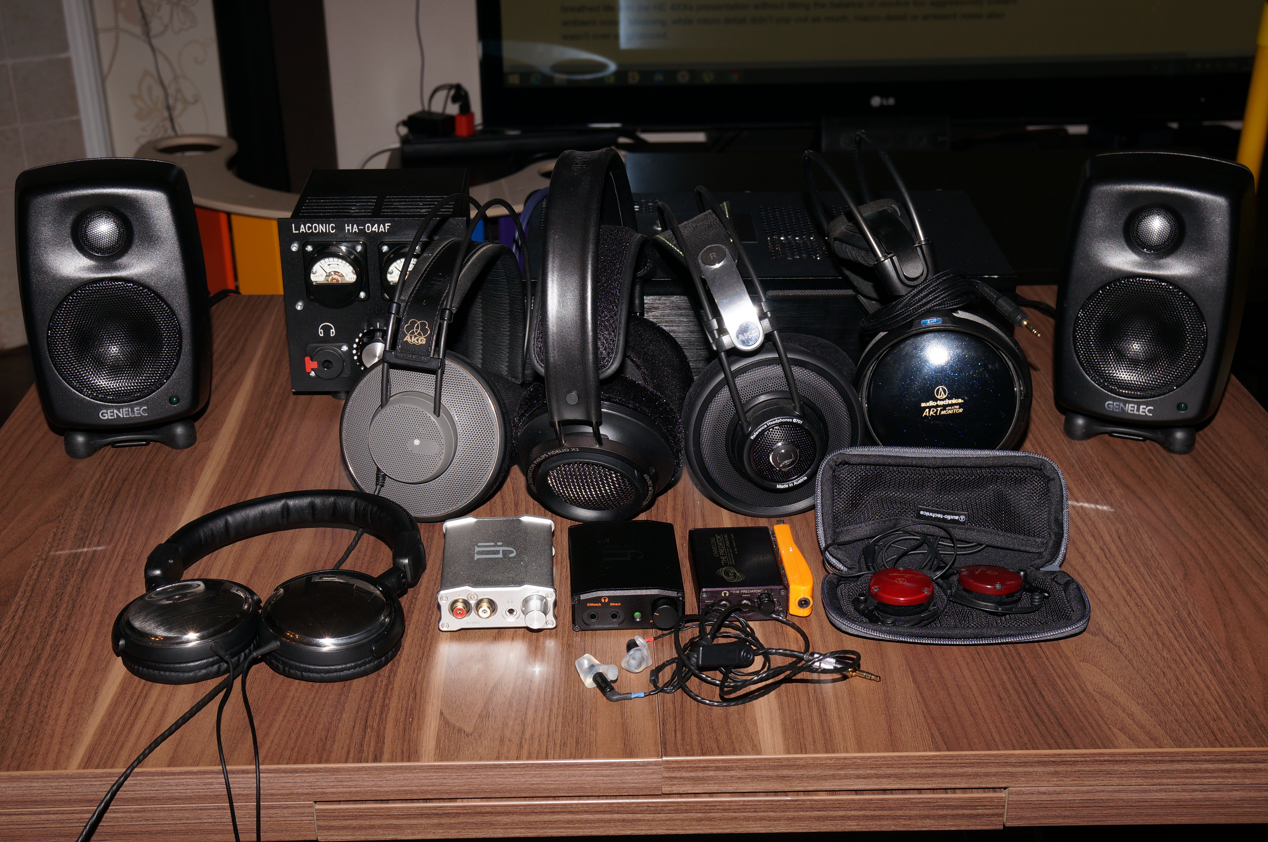 Test equipment.JPG Test equipment.JPG