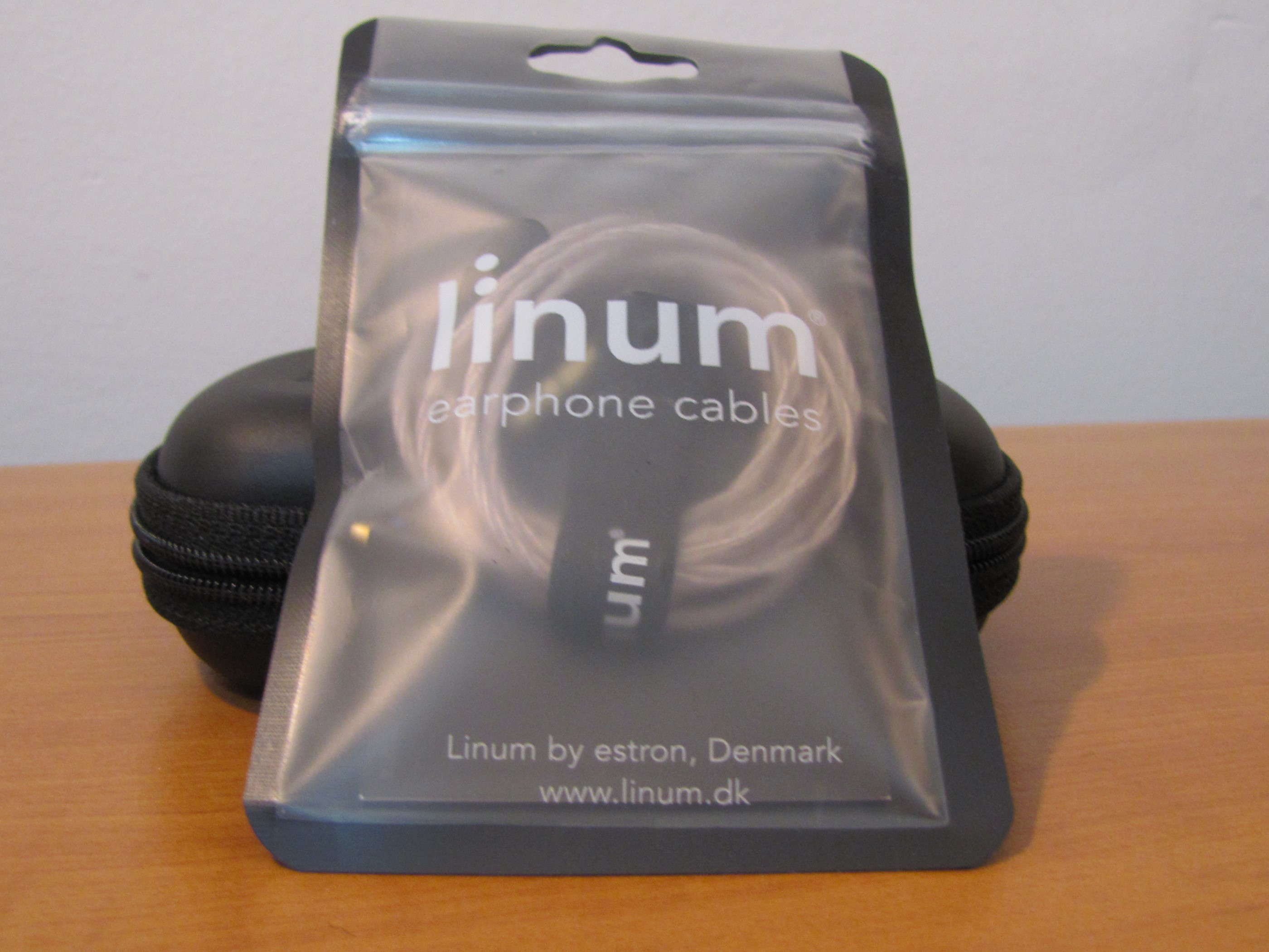 estron Linum Super BaX | Headphone Reviews and Discussion - Head