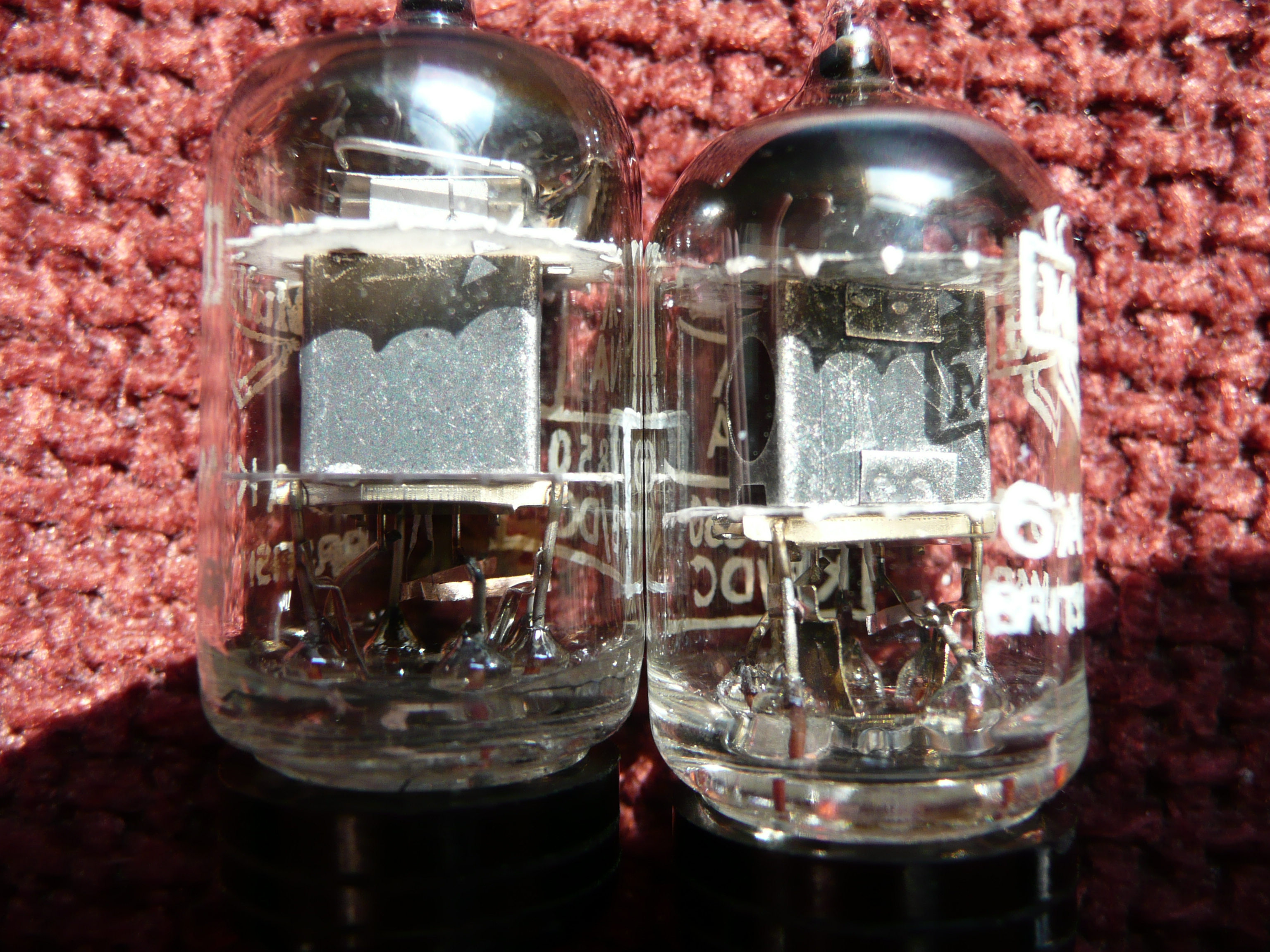 Röhren EM85 // 6DU6 french army Vacuum Tube NIB x1 NOS Valve