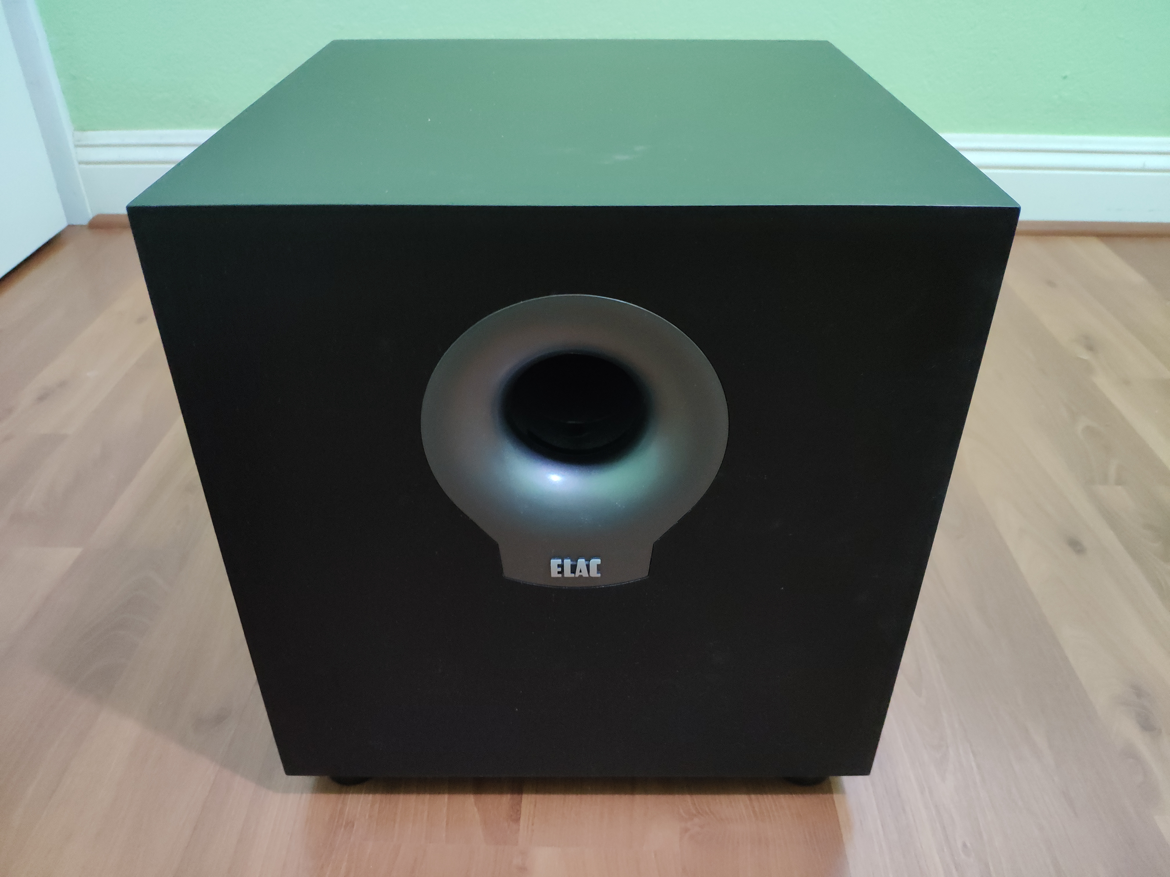 elac debut s10 review