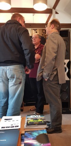 IMG-20181027-WA0000.jpg