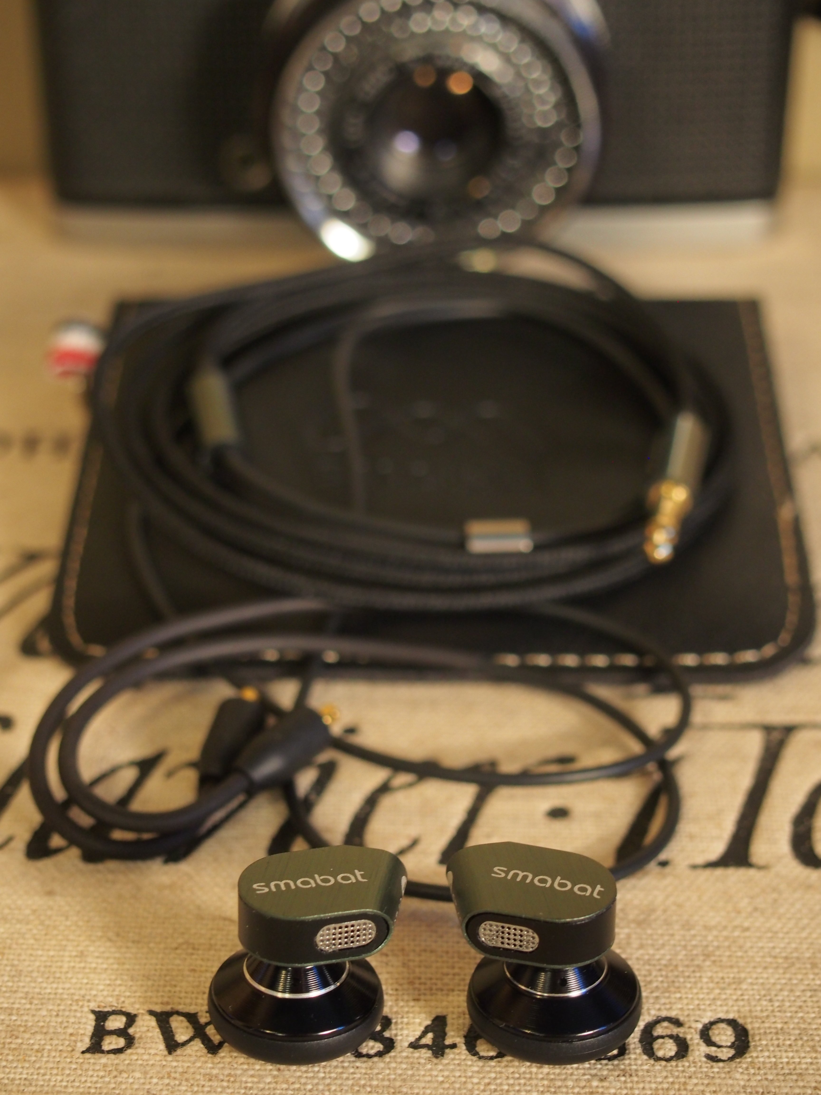 smabat 有線イヤホン ST-10s Smabat ST10s」 ゴールド(150Ω)／シルバー(40Ω) 2つの仕様でグレード