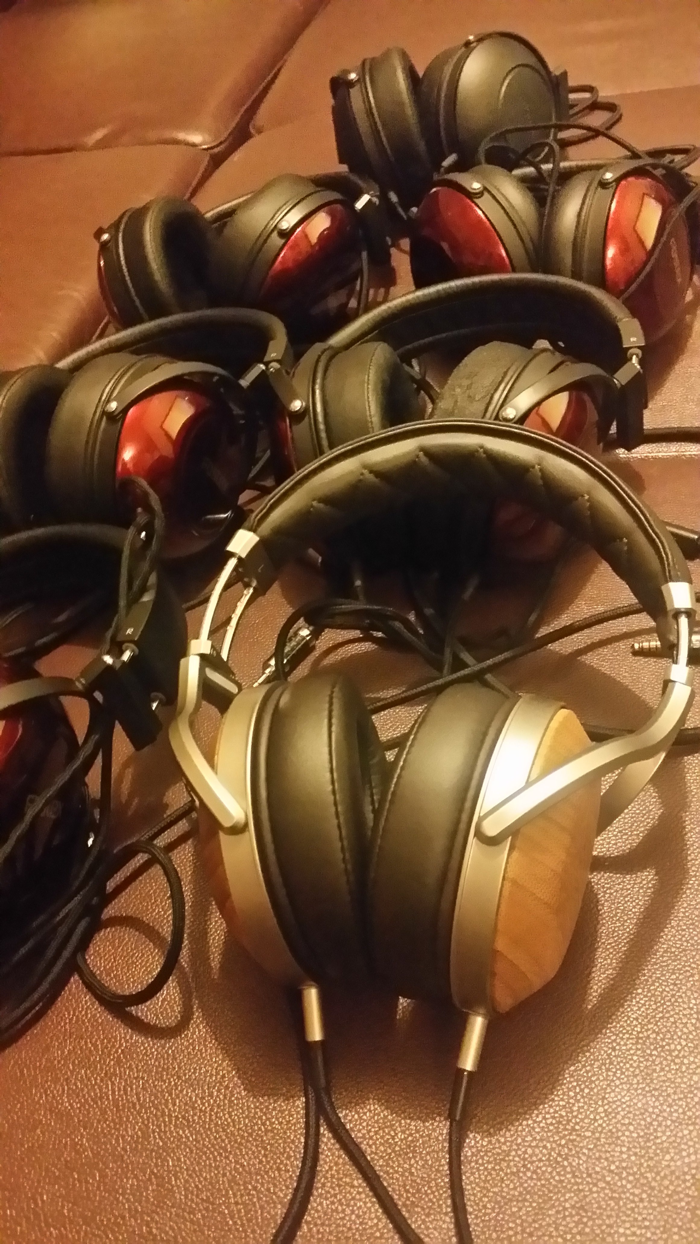 Summitfi for bassheads? Headphone Reviews and Discussion