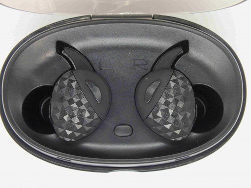 Helm-TWS5-case-inner.JPG