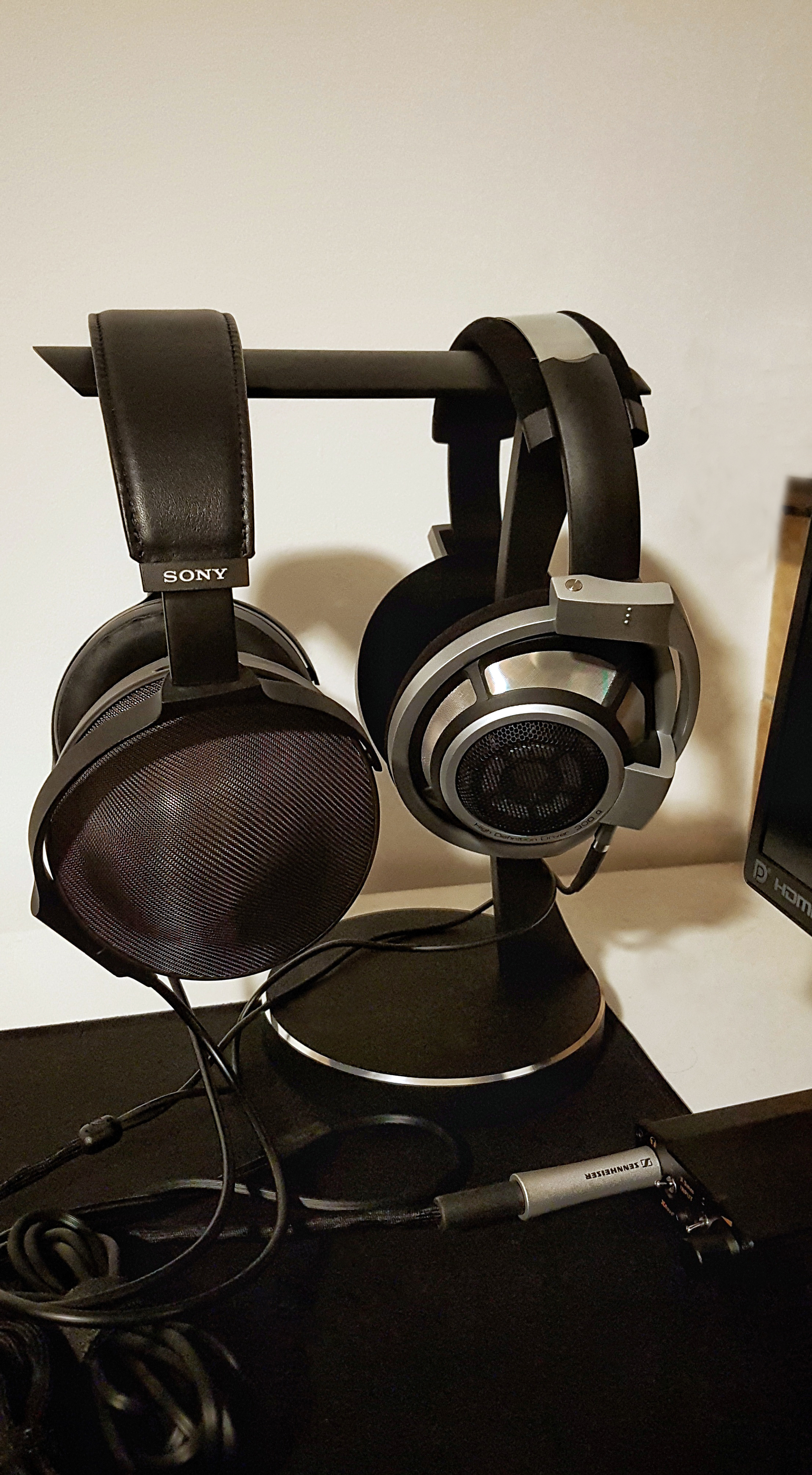 Sony Z1R.listening impressions only | Page 281 | Headphone Reviews and  Discussion - Head-Fi.org