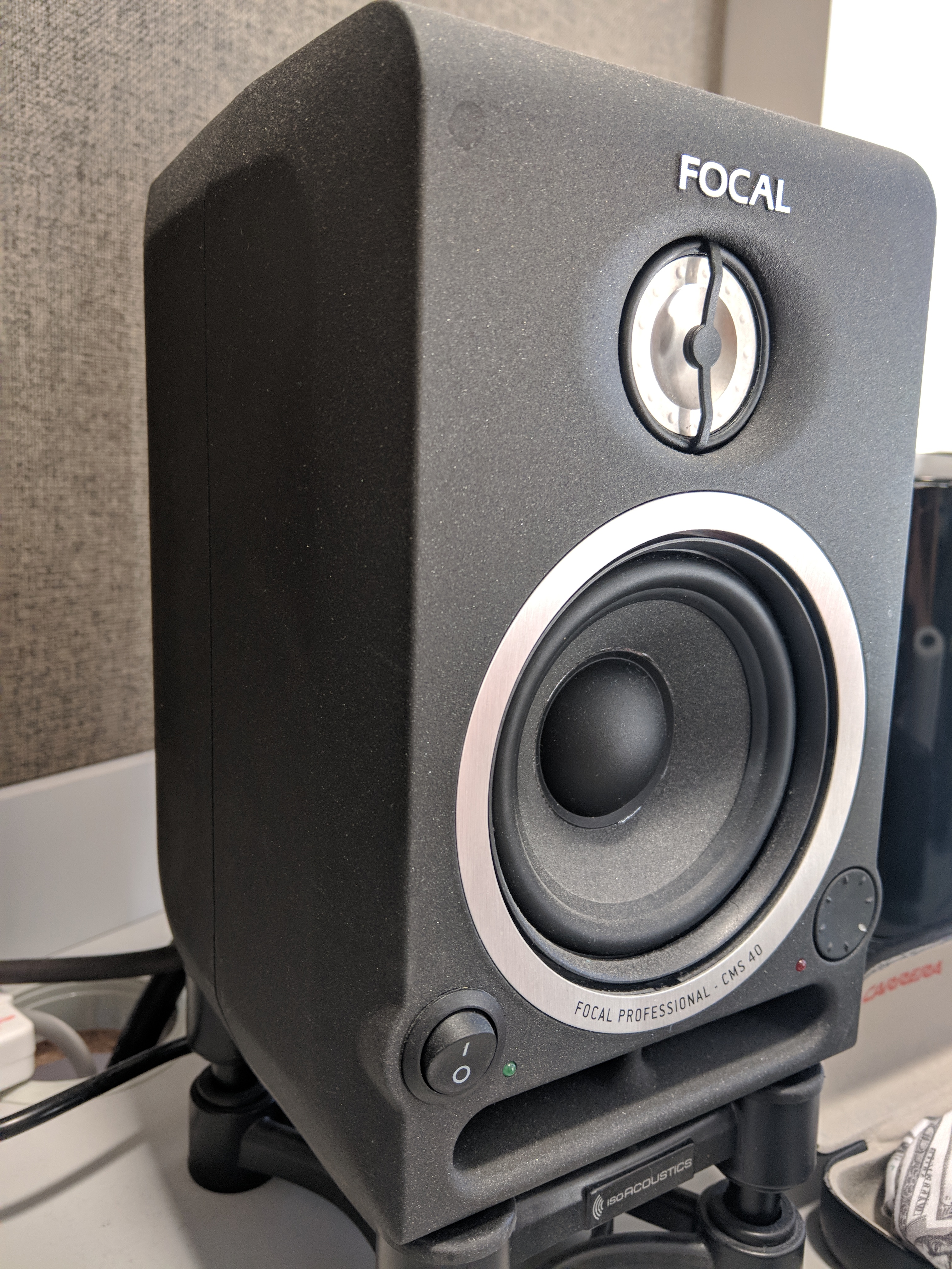 focal cms 40 price