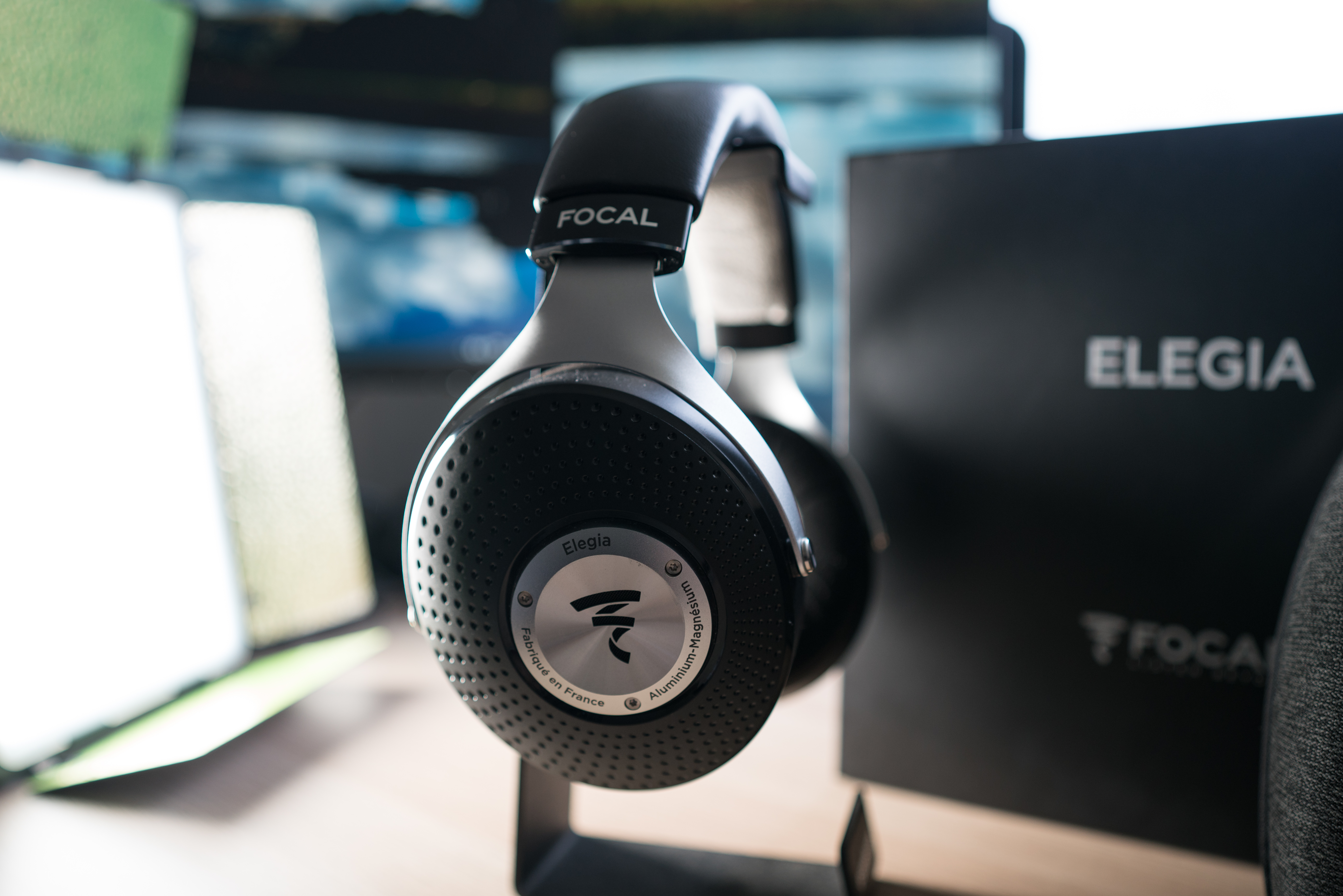 Focal elegia best sale headphones review