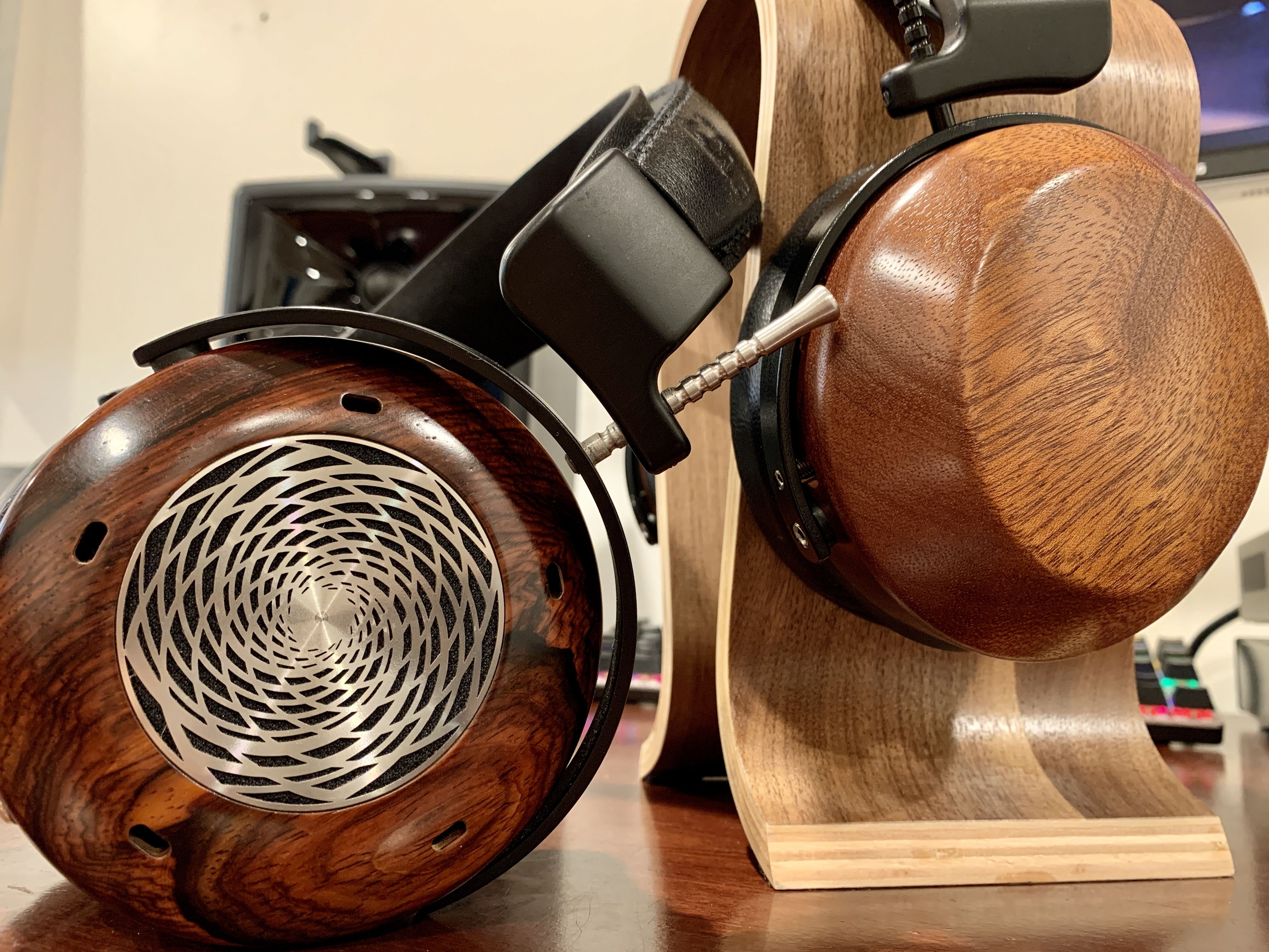 ZMF Auteur Blackwood LTDヘッドホン Sold: ZMF Auteur LTD African Blackwood - Buy & Sell - The