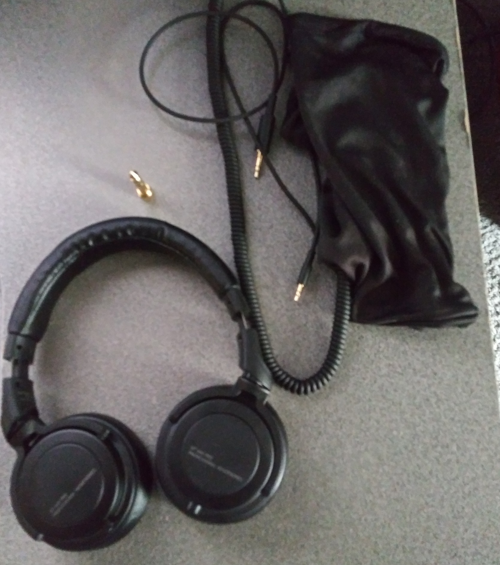 Beyerdynamic dt 2025 240 pro reddit