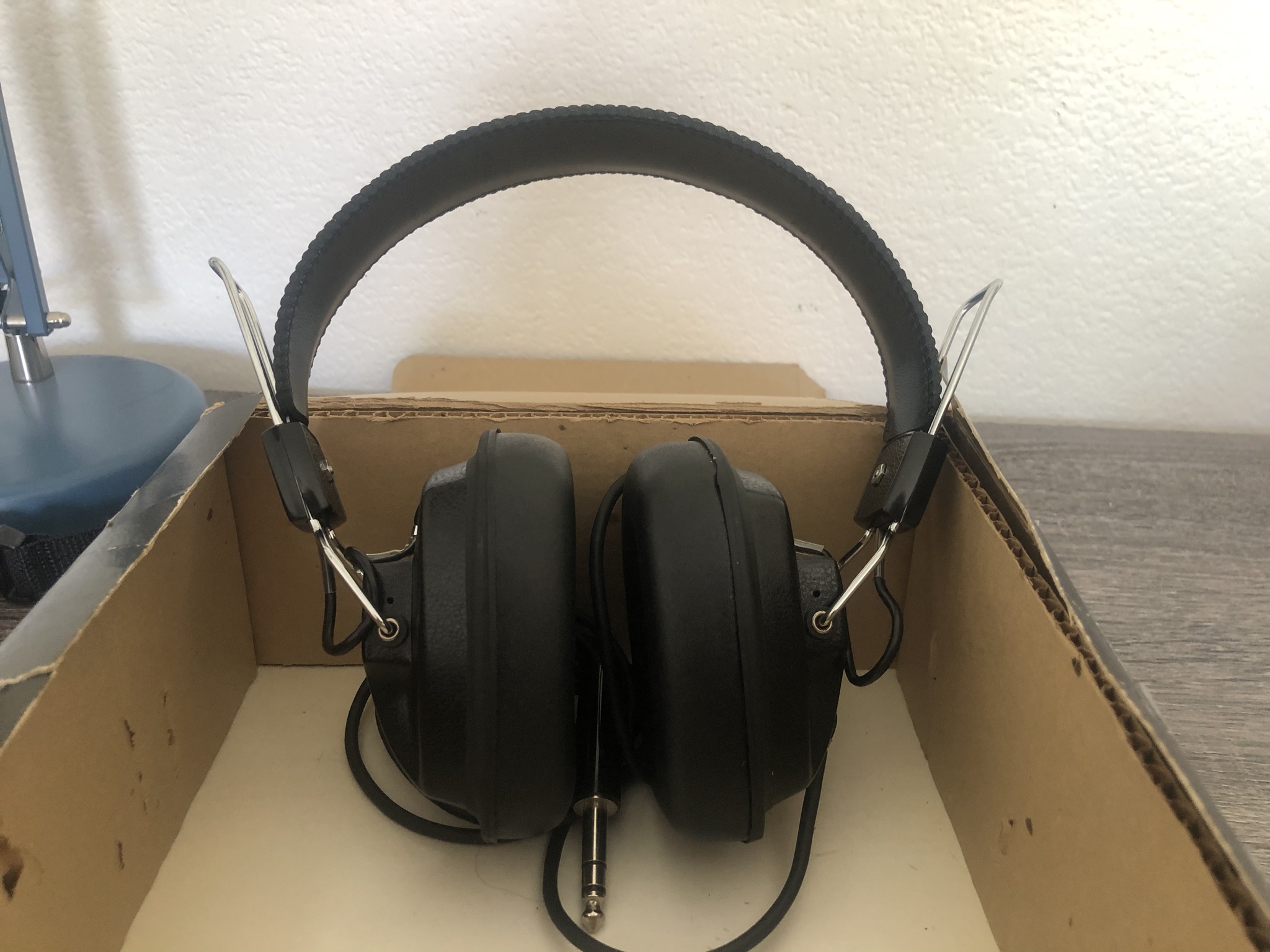 Vintage Headphones that I've found (I need to confirm when they were
