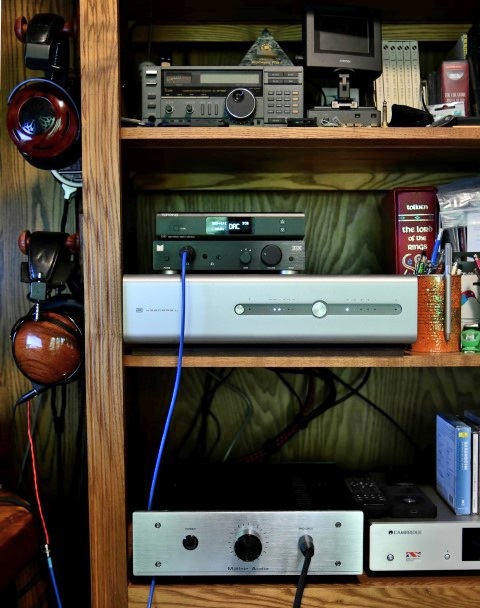 Headphone equipment shelf 1 (Small).JPG