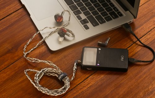 FiiO e17K.jpg