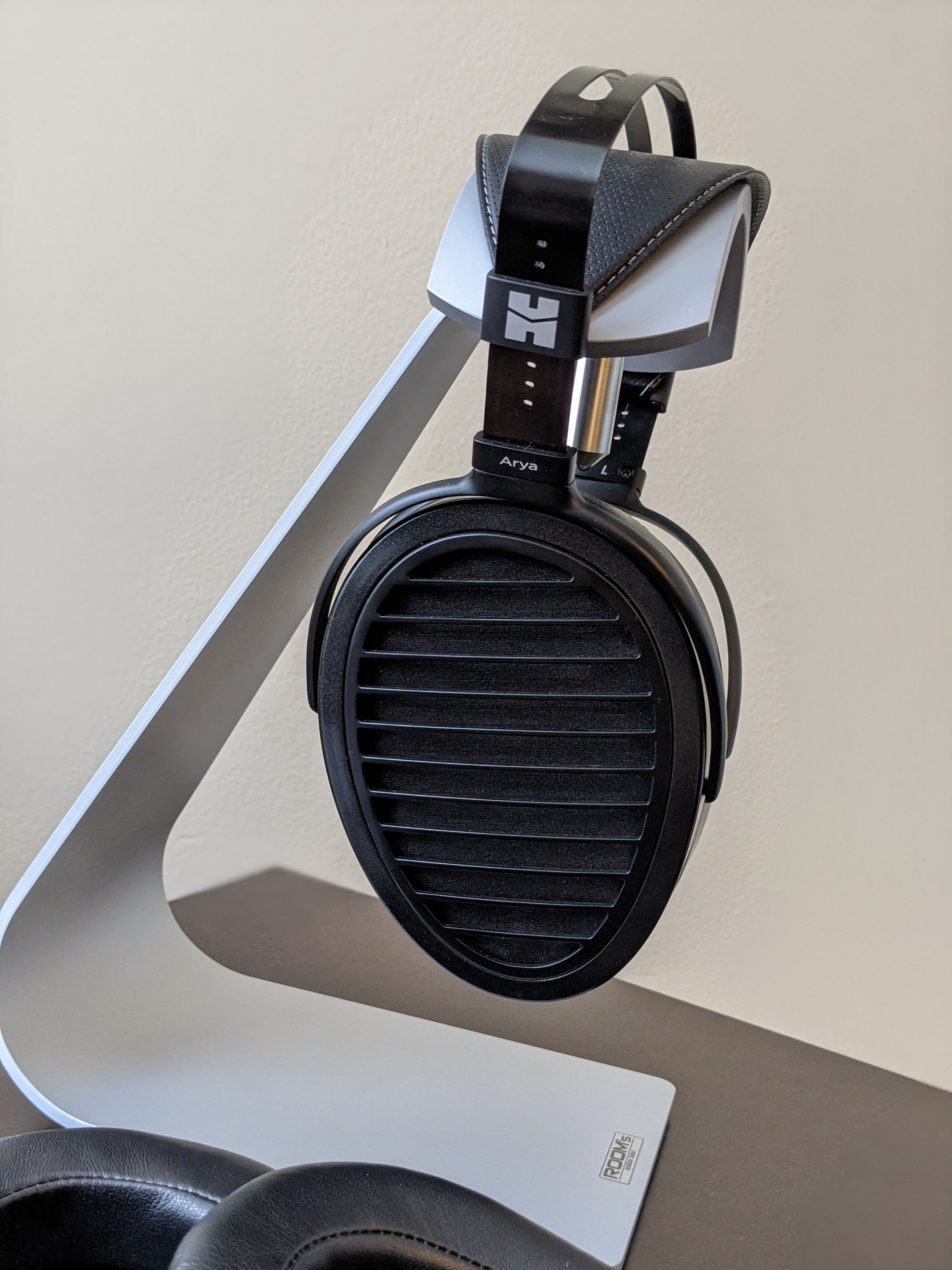 used hifiman arya