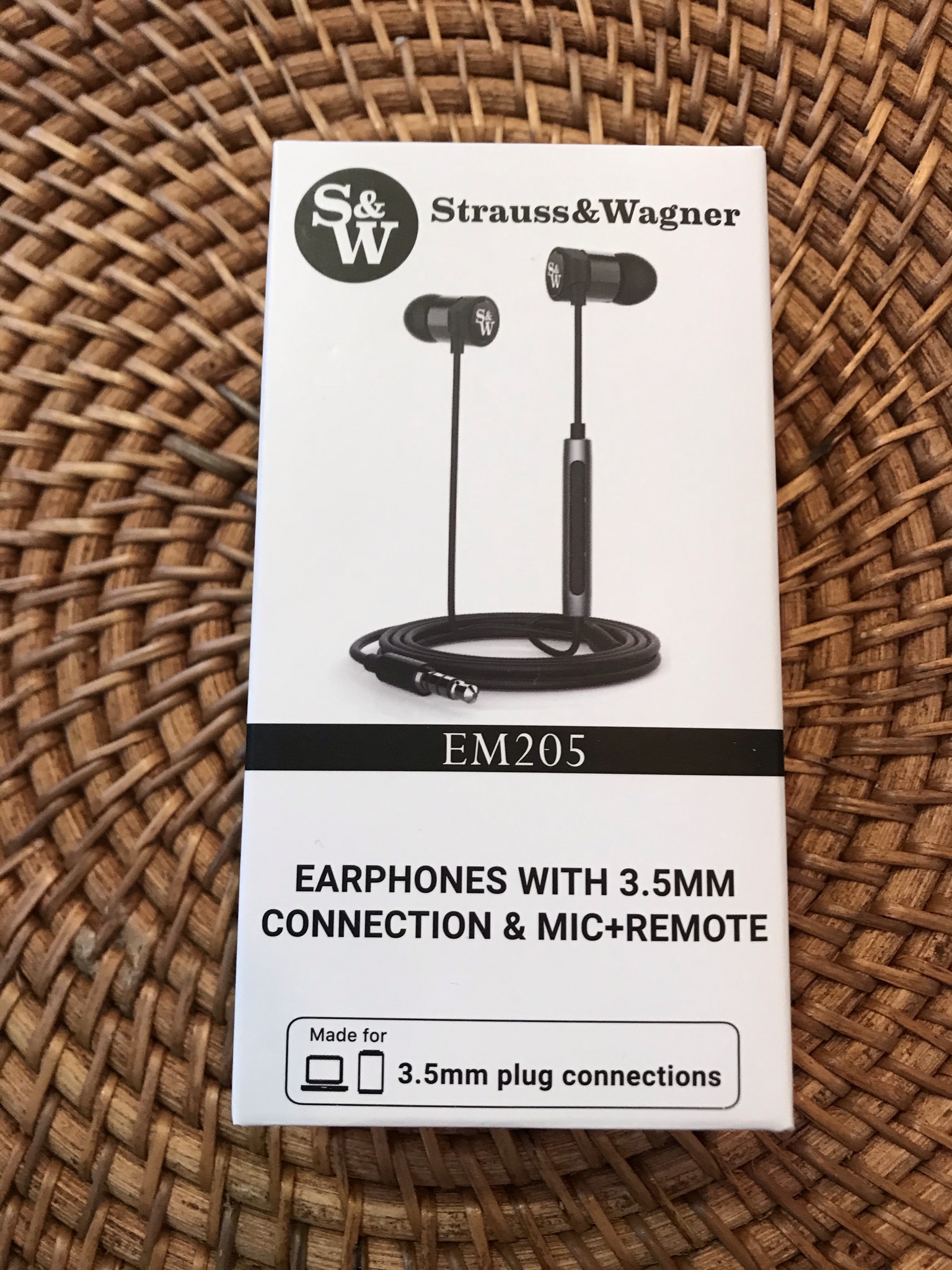 Strauss & Wagner EM205 Earphones 3.5mm Connection And Mic+Remote