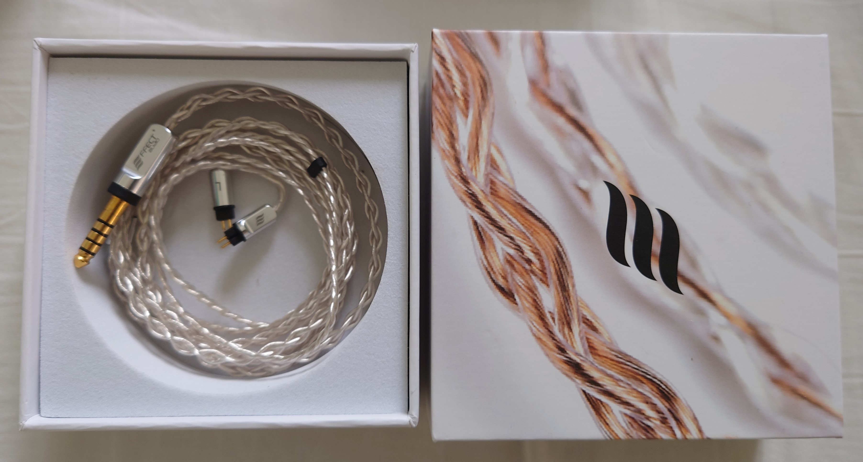 Closed *** Price drop *** Effect Audio Virtuoso Cable 2 Pin 4.4 Plug