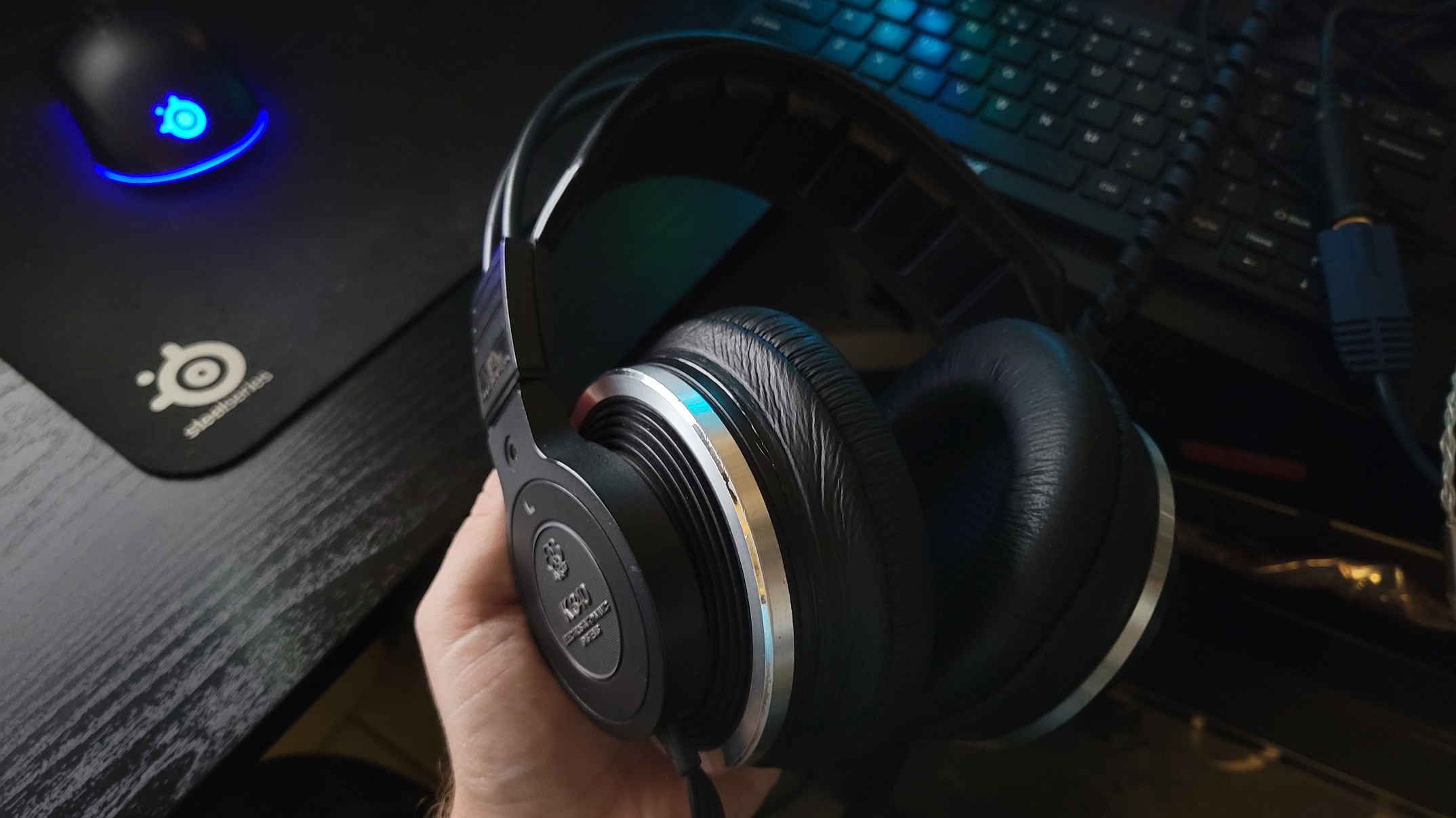 AKG K340 Electrostatic Phones Headphone Reviews and Discussion Head