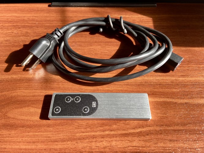 Closed SOLD Bifrost 2 Black Mint Condition w/ Audioquest Forest USB