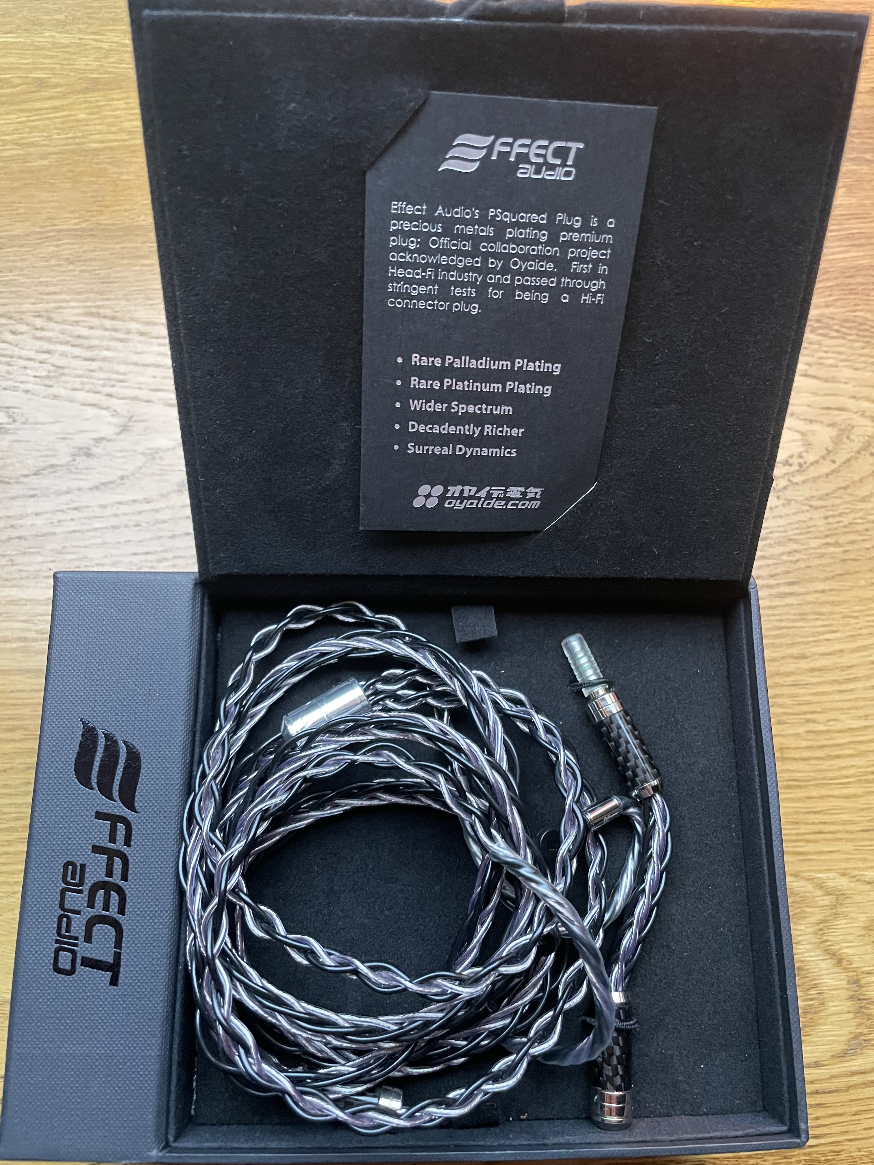 Sold Effect Audio Janus D 2 pin 2.5 with 2.5 3.5 Pigtail Headphone