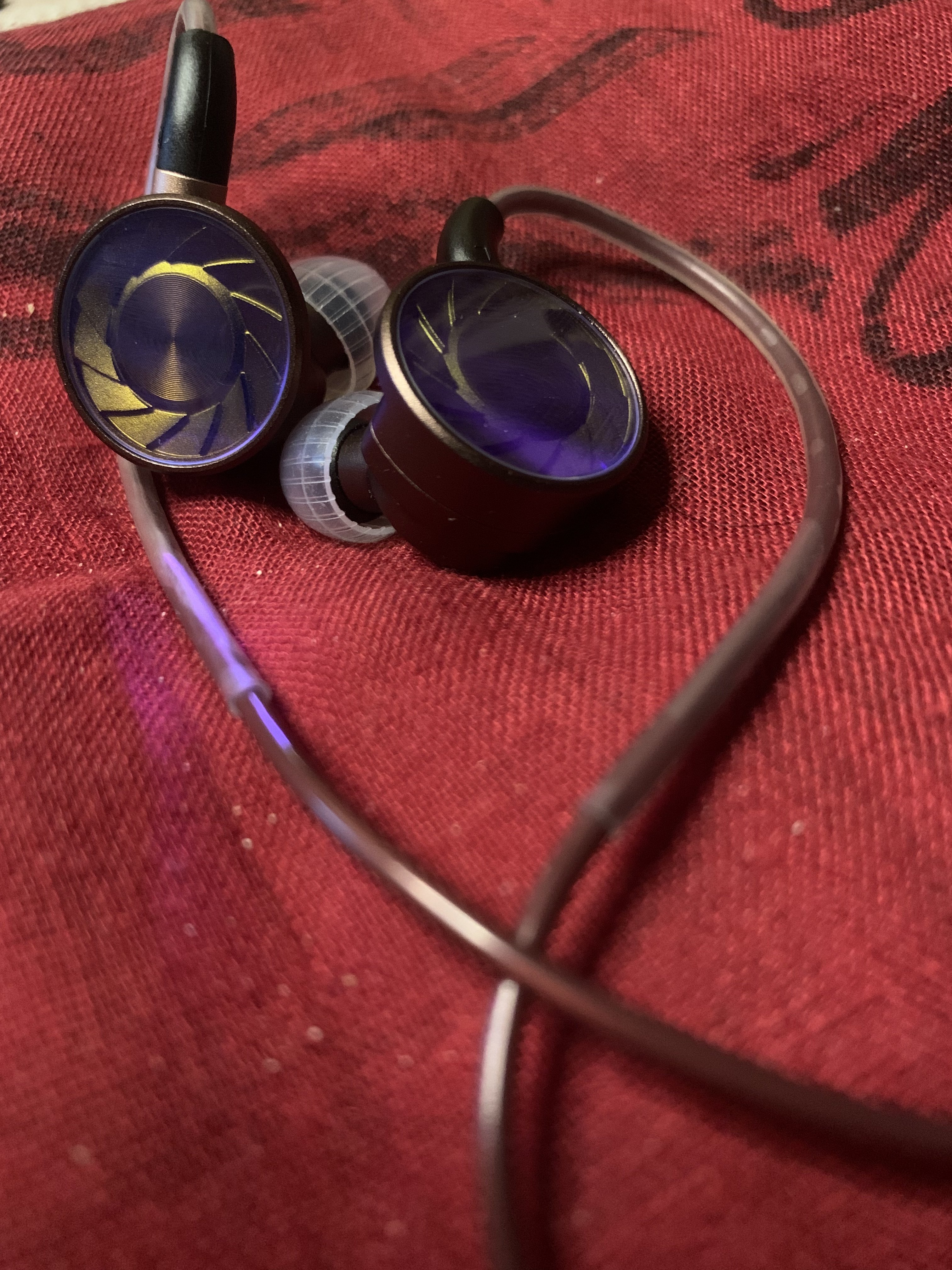 Bose SoundSport Wired Earbuds – 3.5mm Jack, In-Ear, Spot Green (Refurbished)