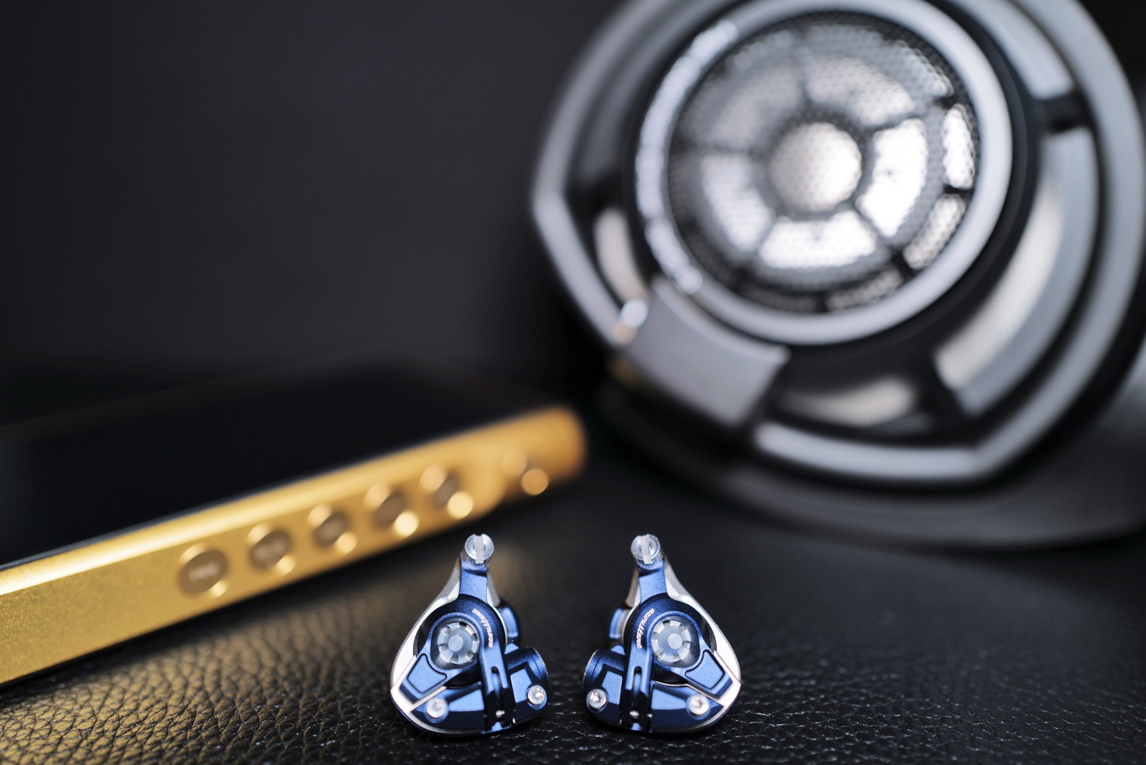 Pics of Headphones... Rules ONE PIC. NO WORDS! Headphone Reviews and Discussion