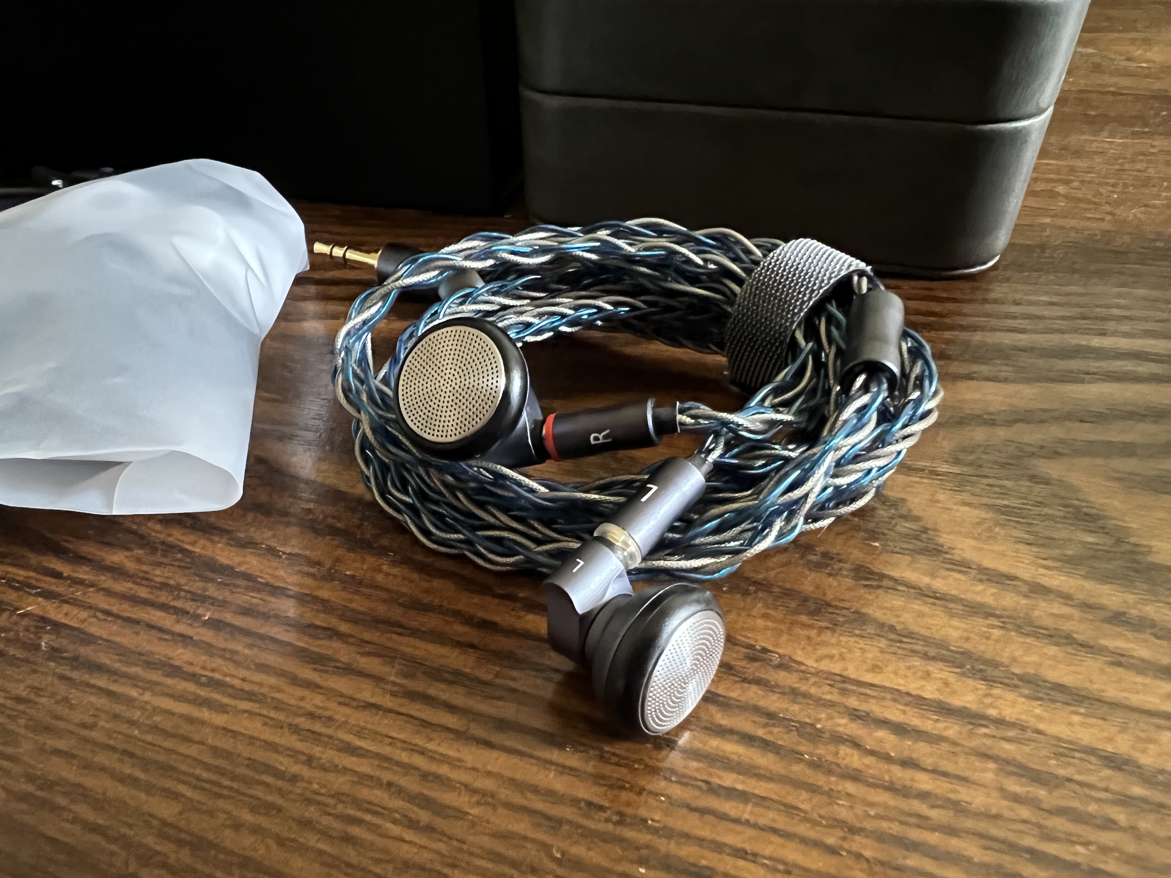 Sold: Yincrow RW-3000 | Headphone Reviews and Discussion - Head-Fi.org