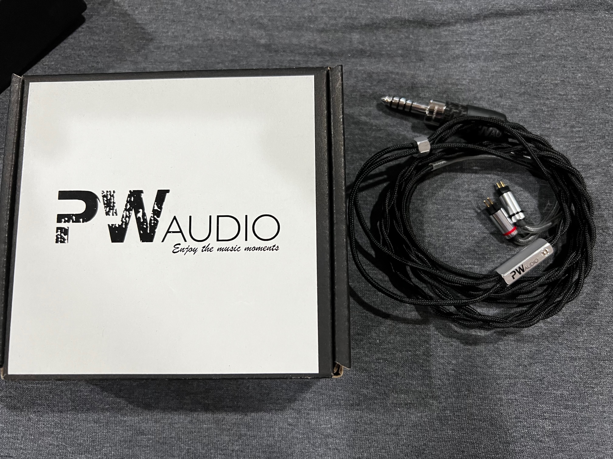 Pw Audio Sold: PW Audio 1960s 2 Wire 4.4mm/2-Pin Furutech carbon | Headphone ...