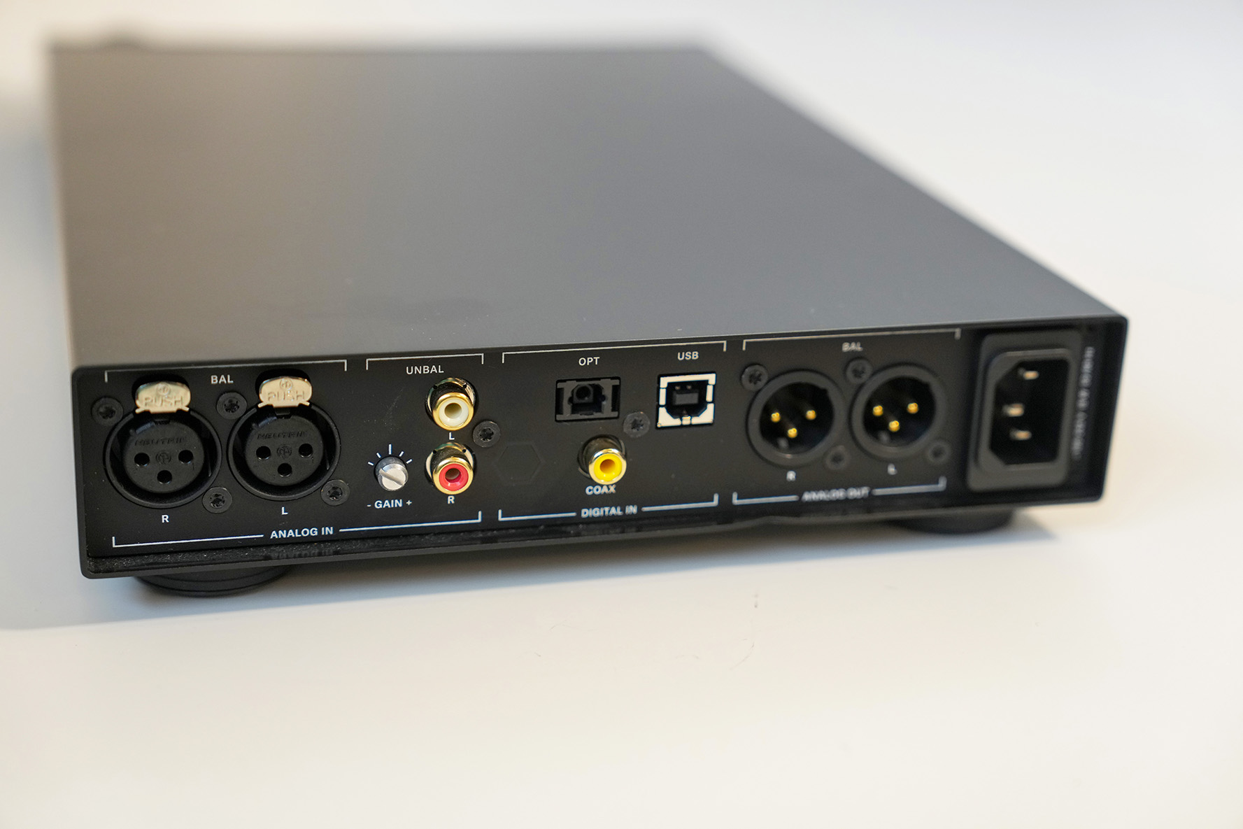 Sold: Sennheiser 820 DAC/AMP | Headphone Reviews and Discussion - Head ...