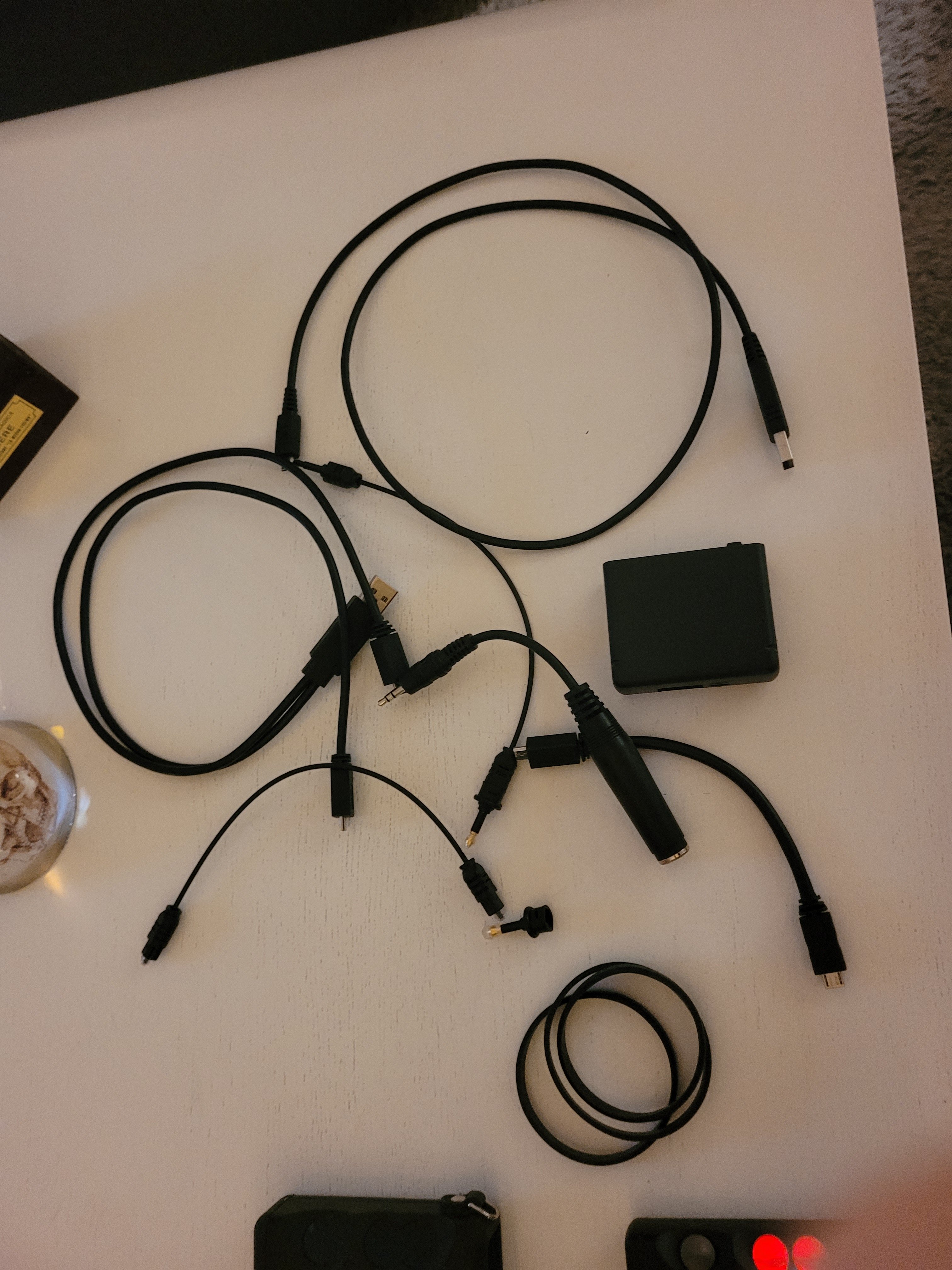 Closed COMBO Hiby R3 Pro+Chord Mojo 1 +special case+Cable Accessory Pack+Additionnal case