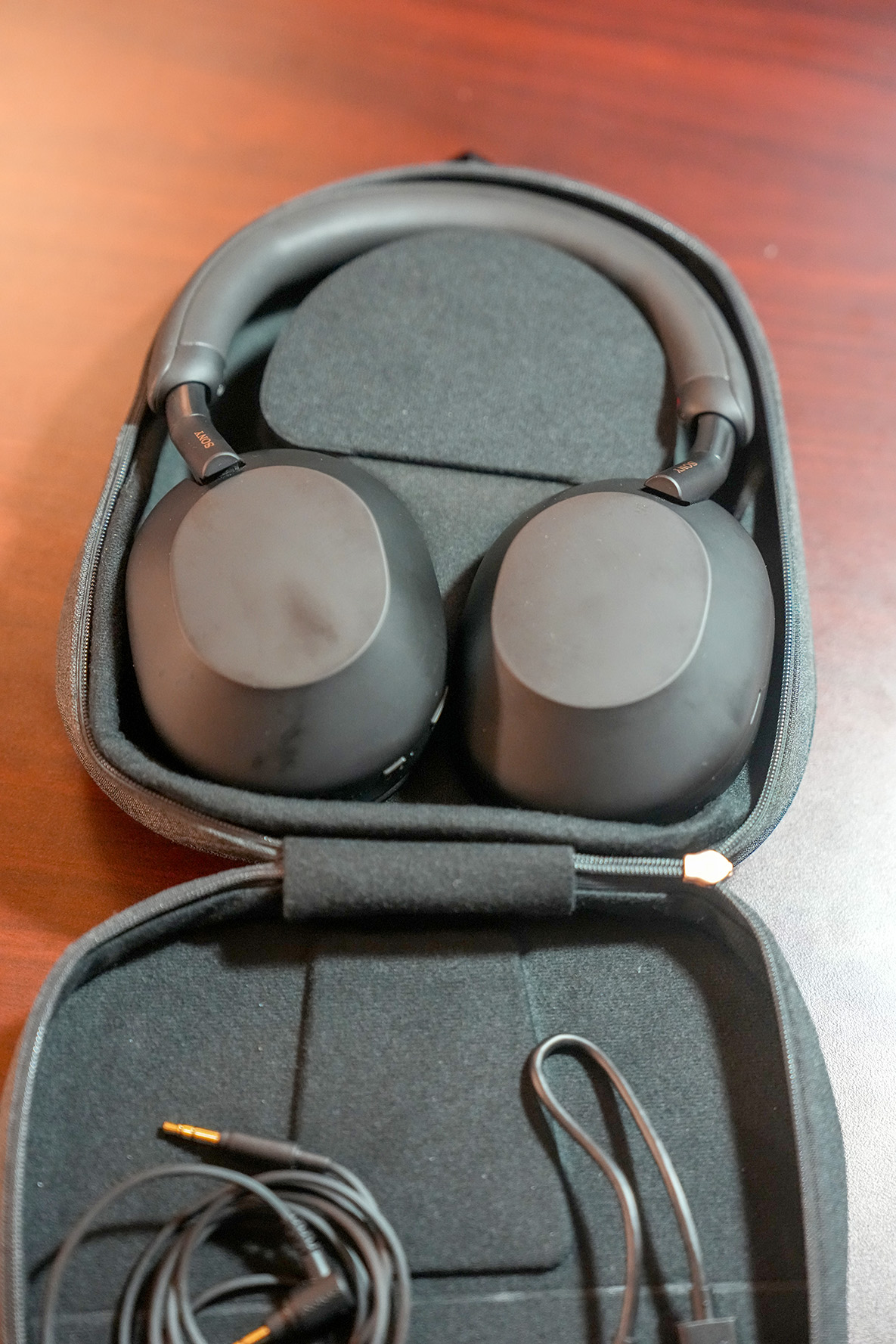 Closed Sony WH1000XM5 Headphone Reviews and Discussion