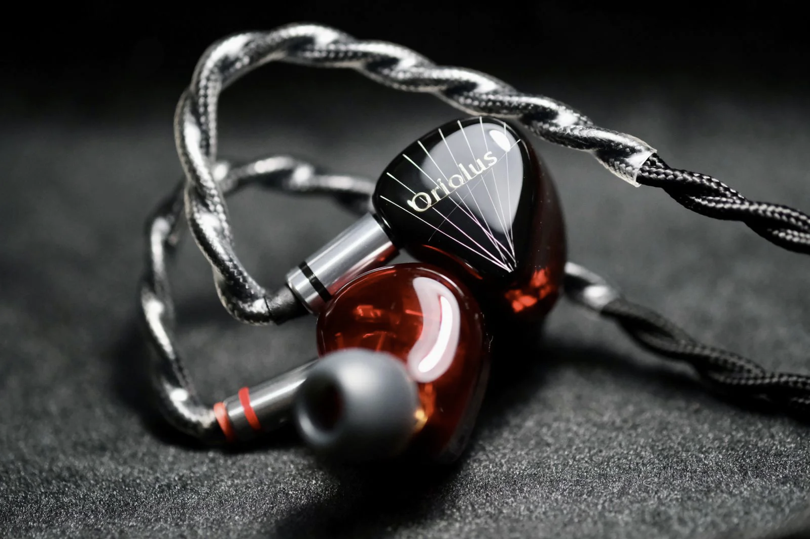 Closed: Oriolus Traillii | Headphone Reviews and Discussion - Head-Fi.org