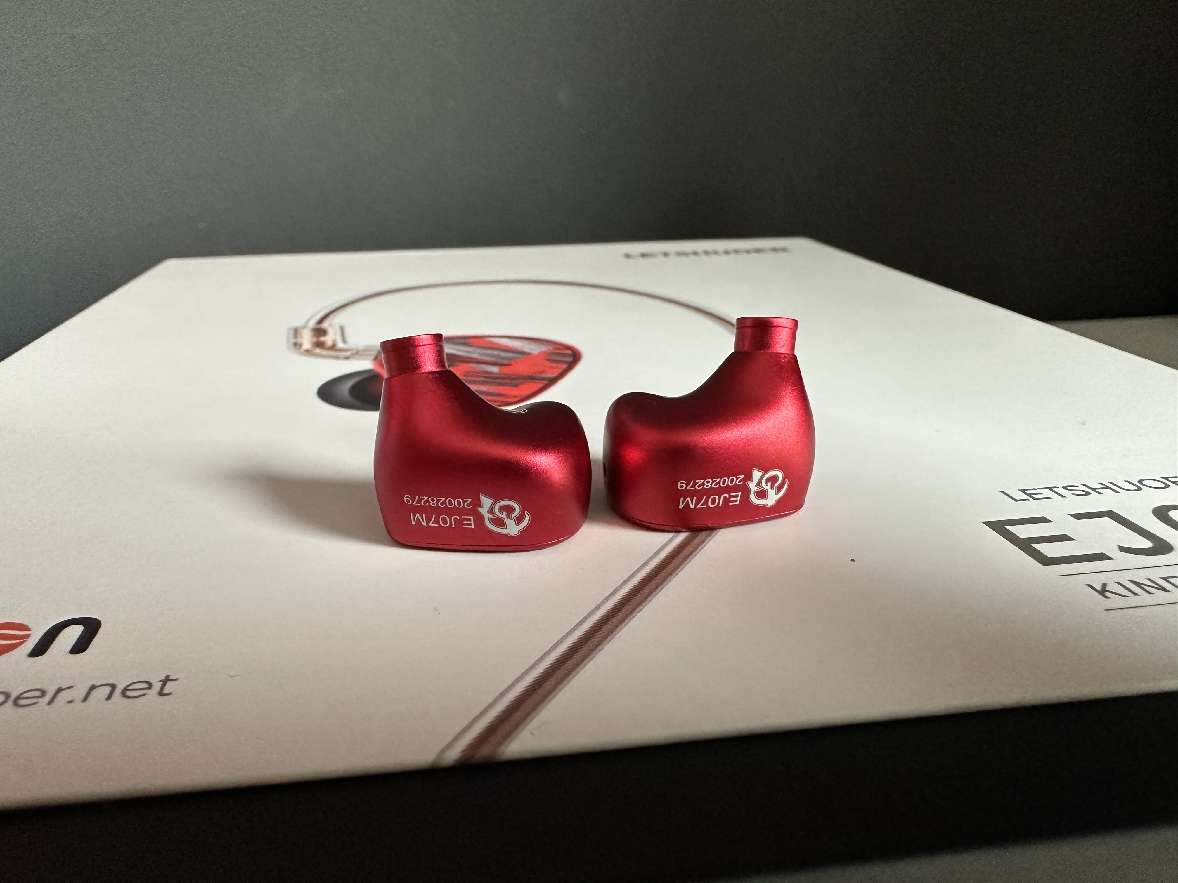 Closed: Letshuoer EJ07M Kinda Lava Edition | Headphone Reviews and