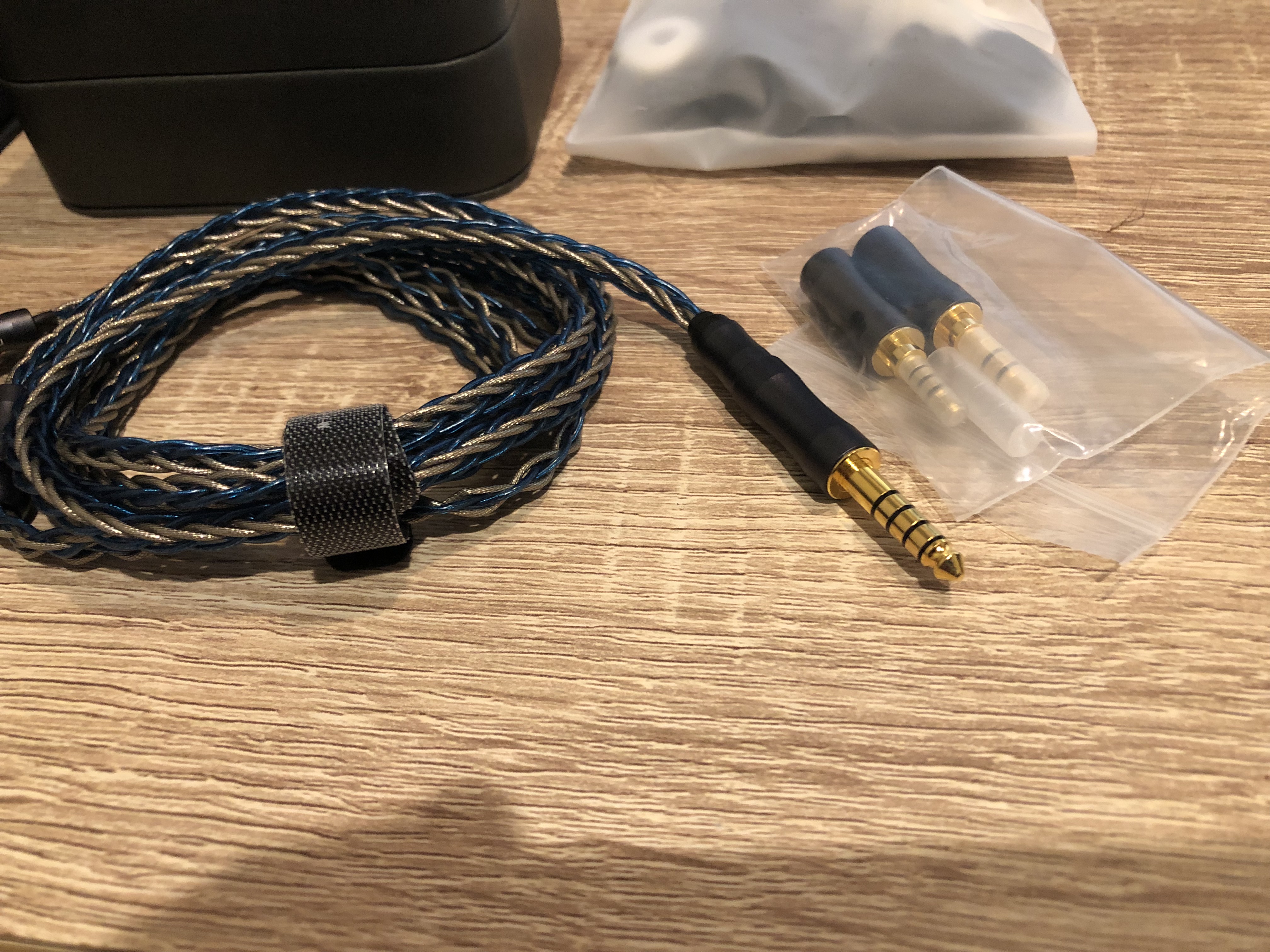 Closed: Yincrow RW-3000 Earbuds | Headphone Reviews and Discussion