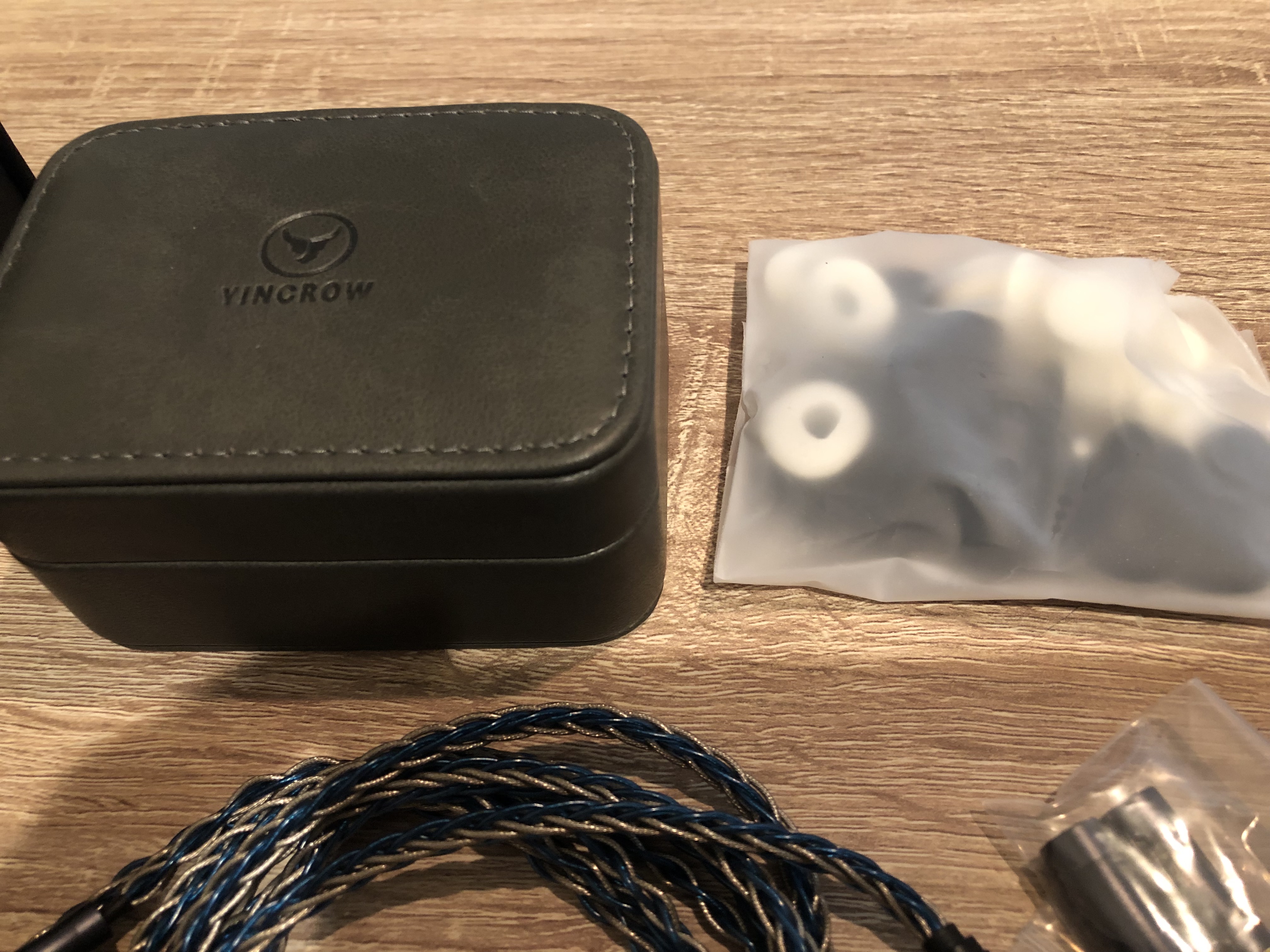 Closed: Yincrow RW-3000 Earbuds | Headphone Reviews and Discussion