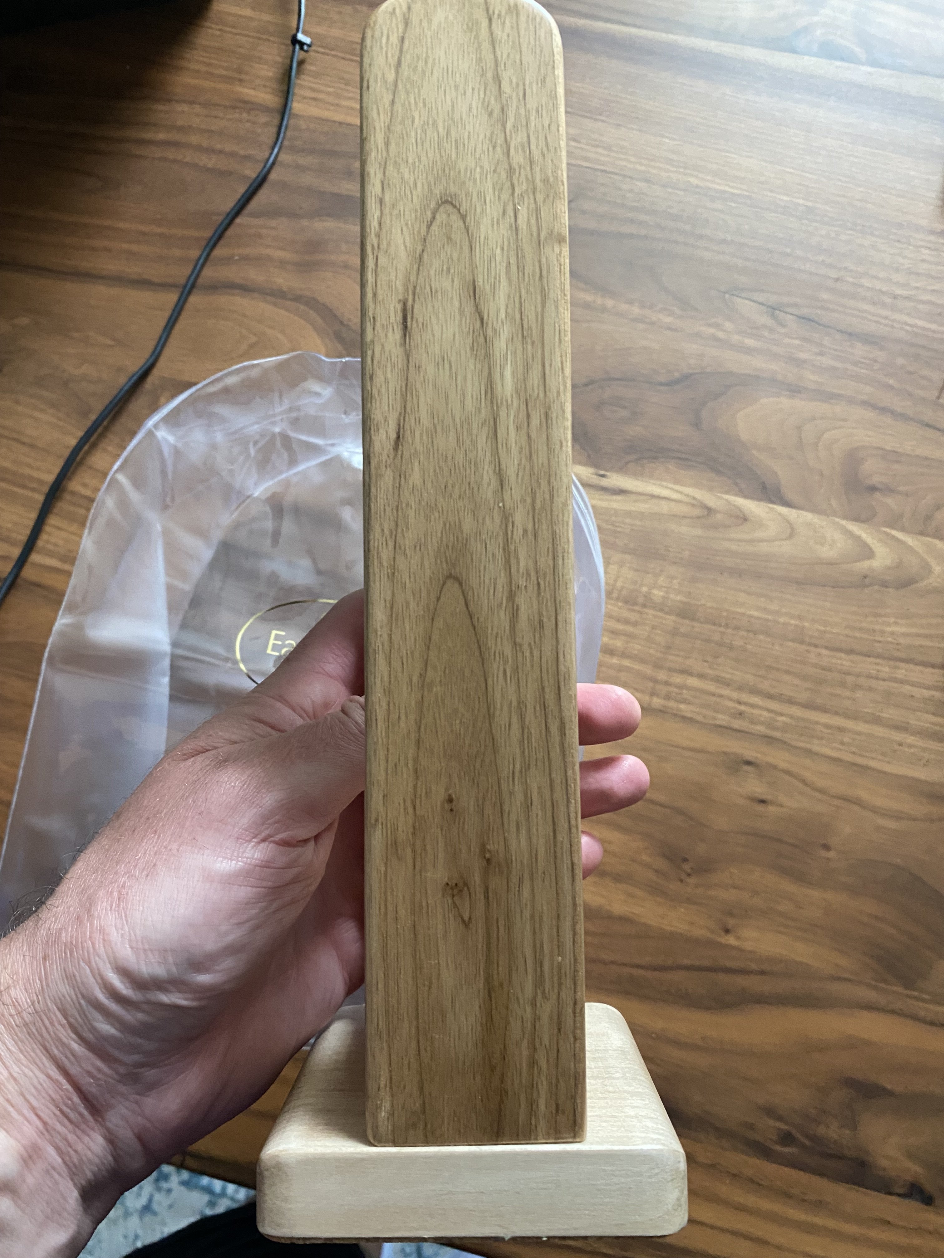 Sold STAX wood HP stand + dust cover (hps2 and cpc1) Headphone