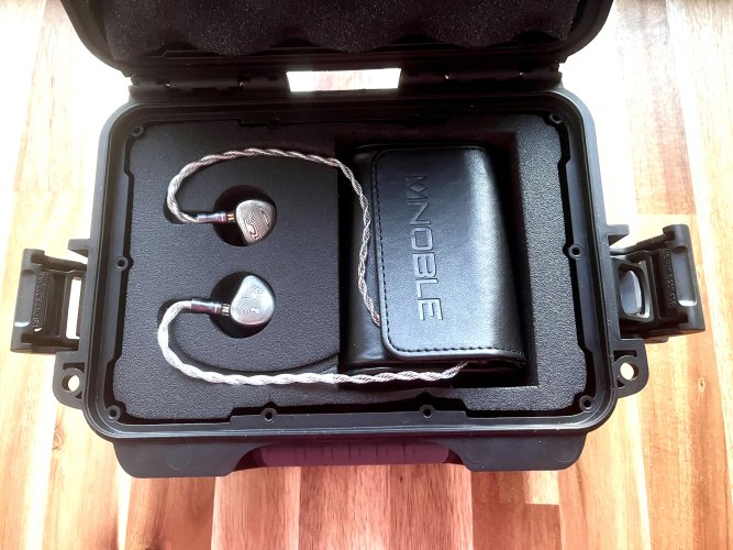 Sold: Noble Ragnar like new | Headphone Reviews and Discussion - Head ...