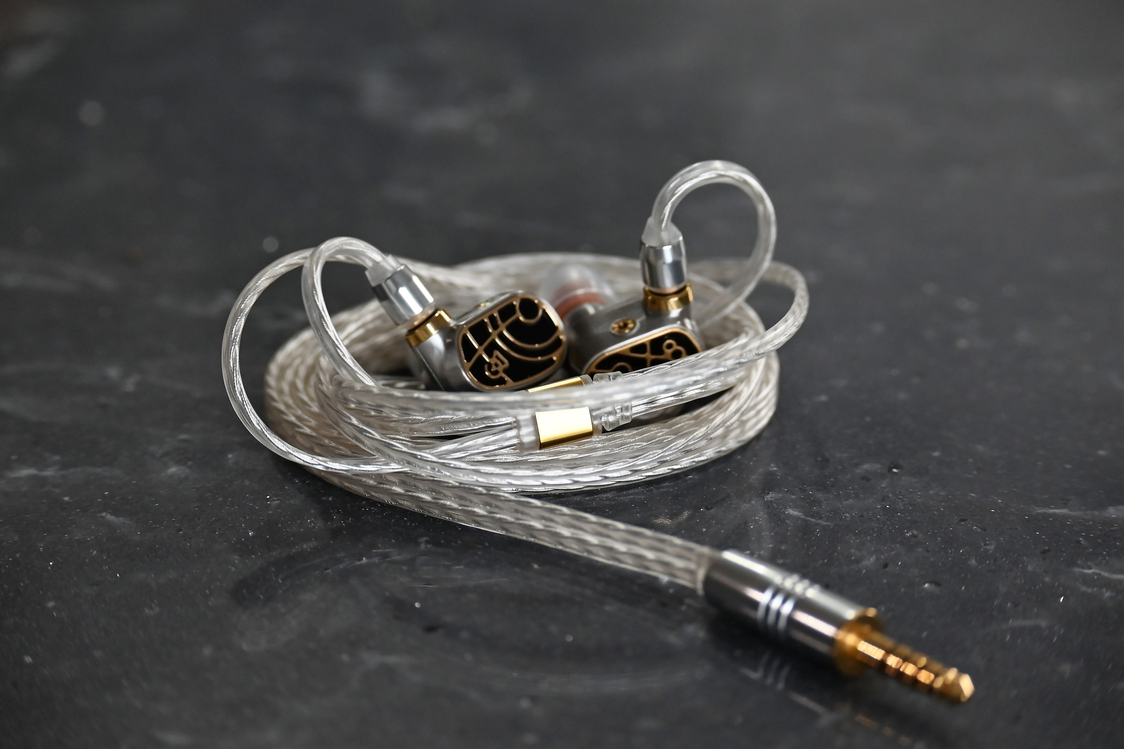 イヤホン Campfire Audio solaris Stellar Horizon Amazon.com: Campfire Audio Solaris Stellar Horizon - High