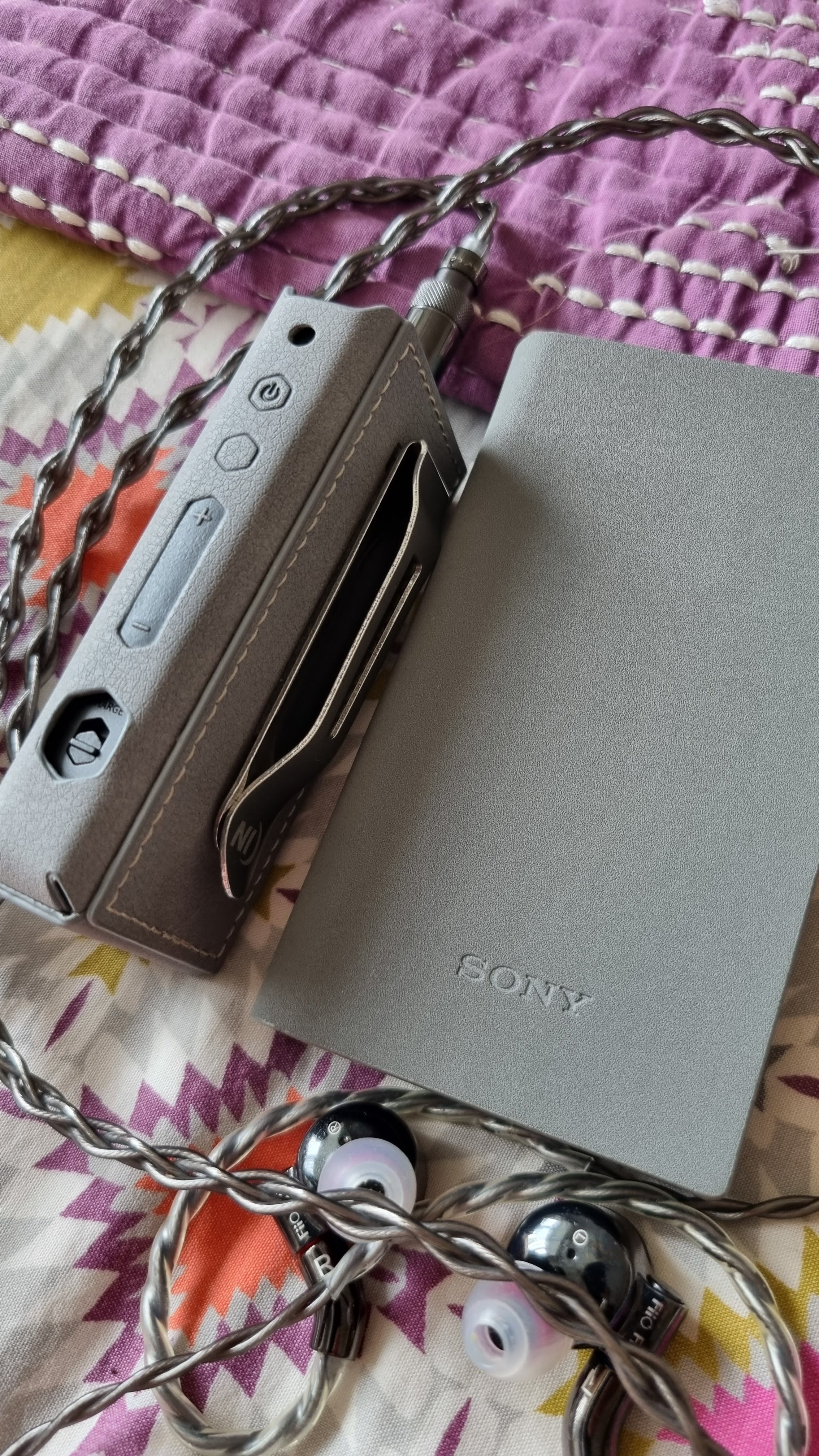 Étui Housse Silicone pour Sony Walkman NW-ZX300 Gel Case Coque Cover Film Écran