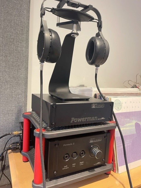 Stackzilla Racks And Stands Closed: Stackzilla Custom Audio Isolation Rack | Headphone Reviews and ...