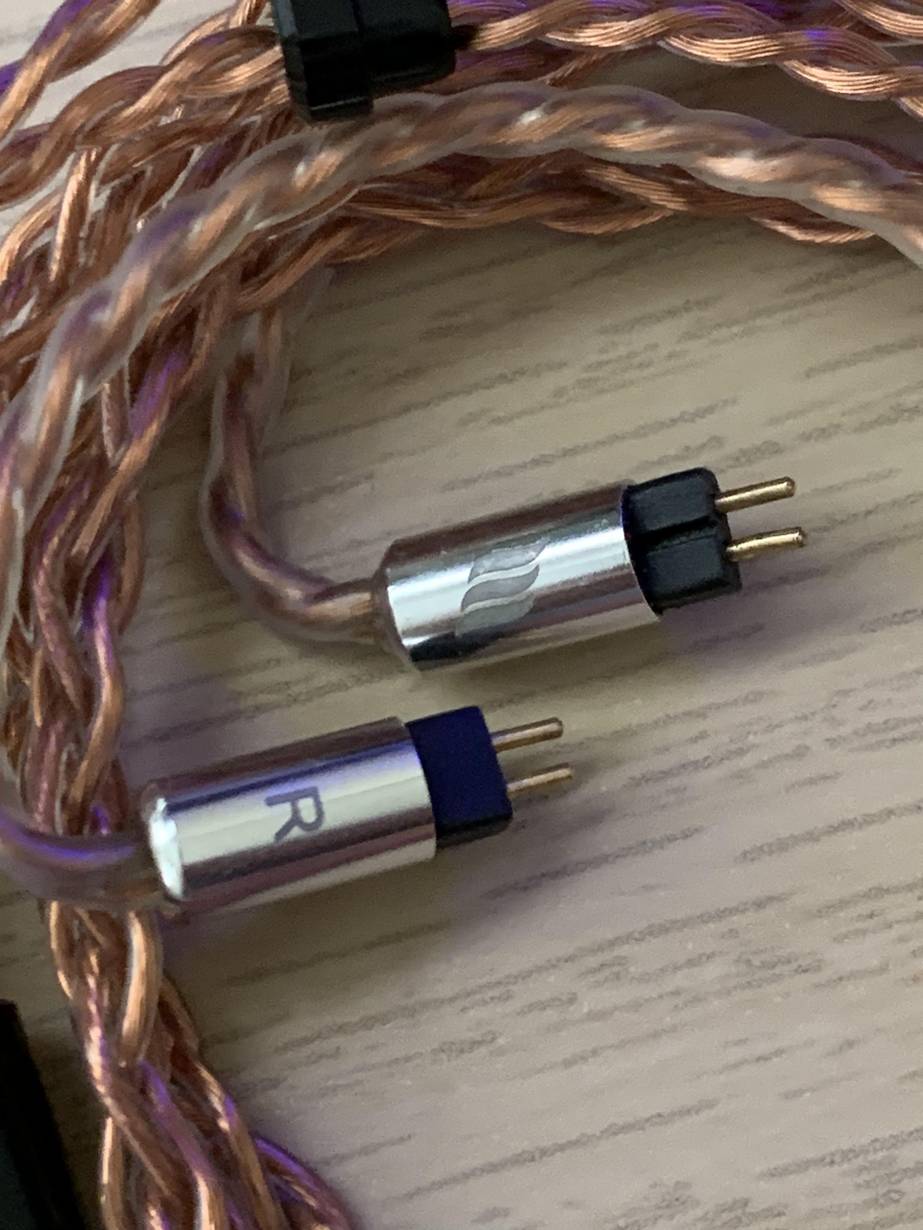 Closed Effect Audio Ares 2pin/ 2.5mm (Price Drop) Headphone Reviews