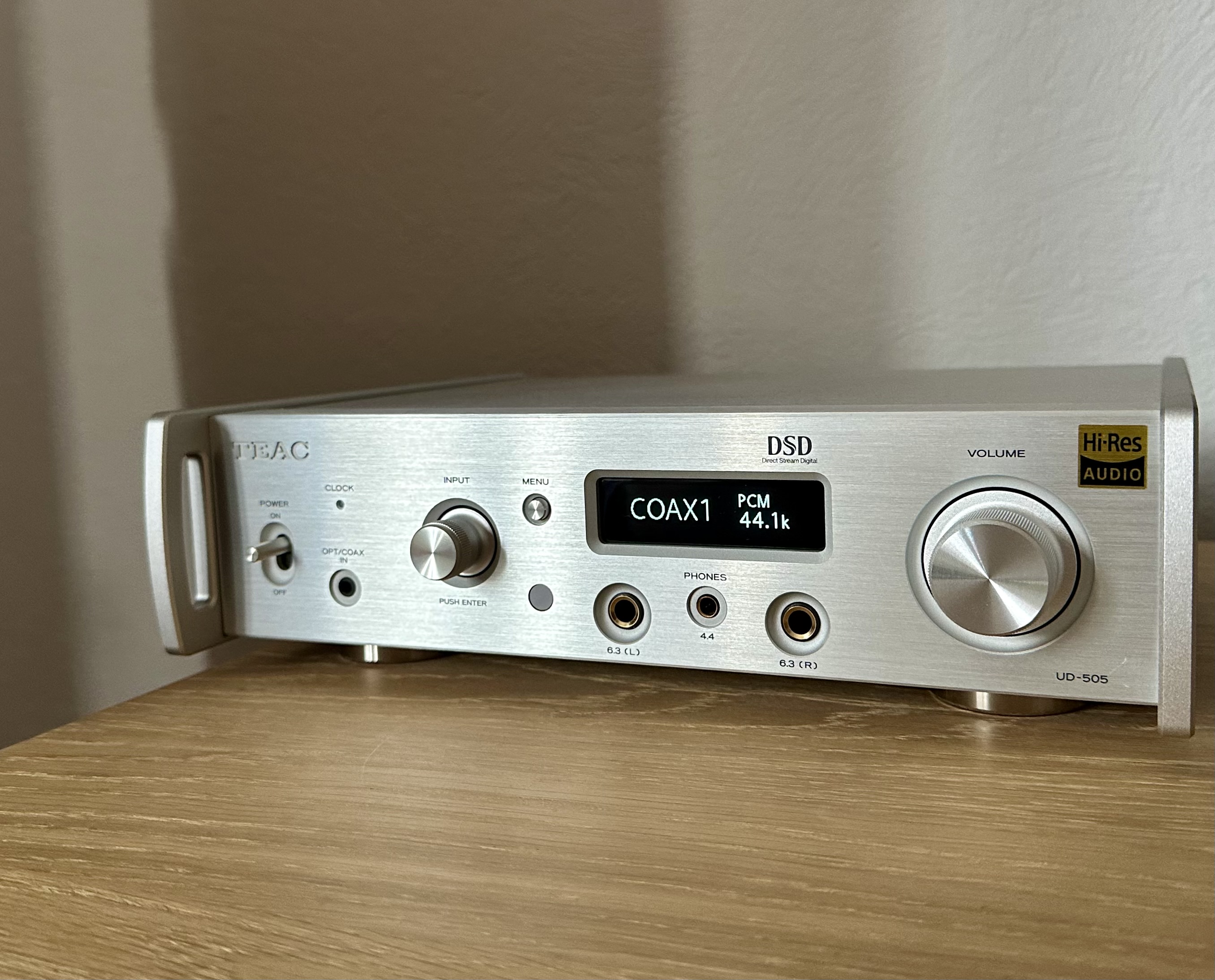 Closed: [PD] TEAC UD-505-X silver DAC/amp like new | Headphone 