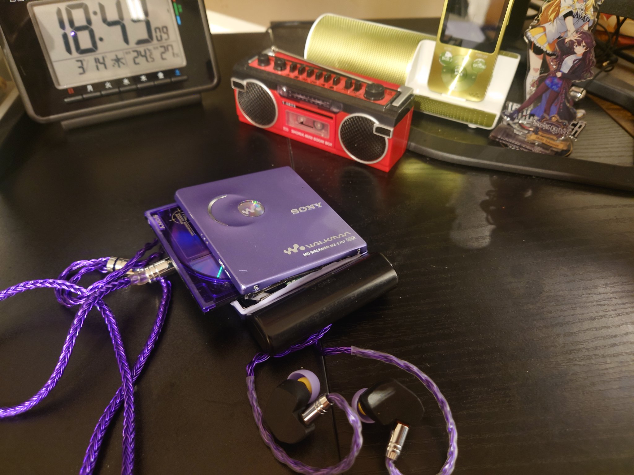 Pictures of Your Portable Rig (part XVI) | Page 2465 | Headphone ...