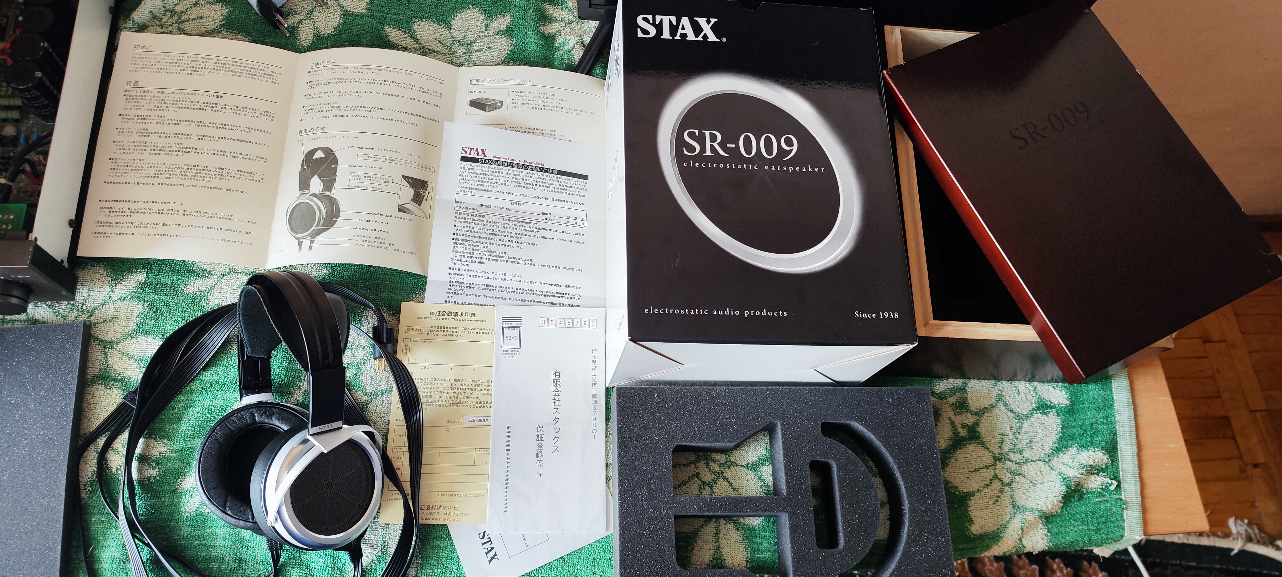 Stax SR-009 Electrostatic Headphones - Reviews | Headphone Reviews