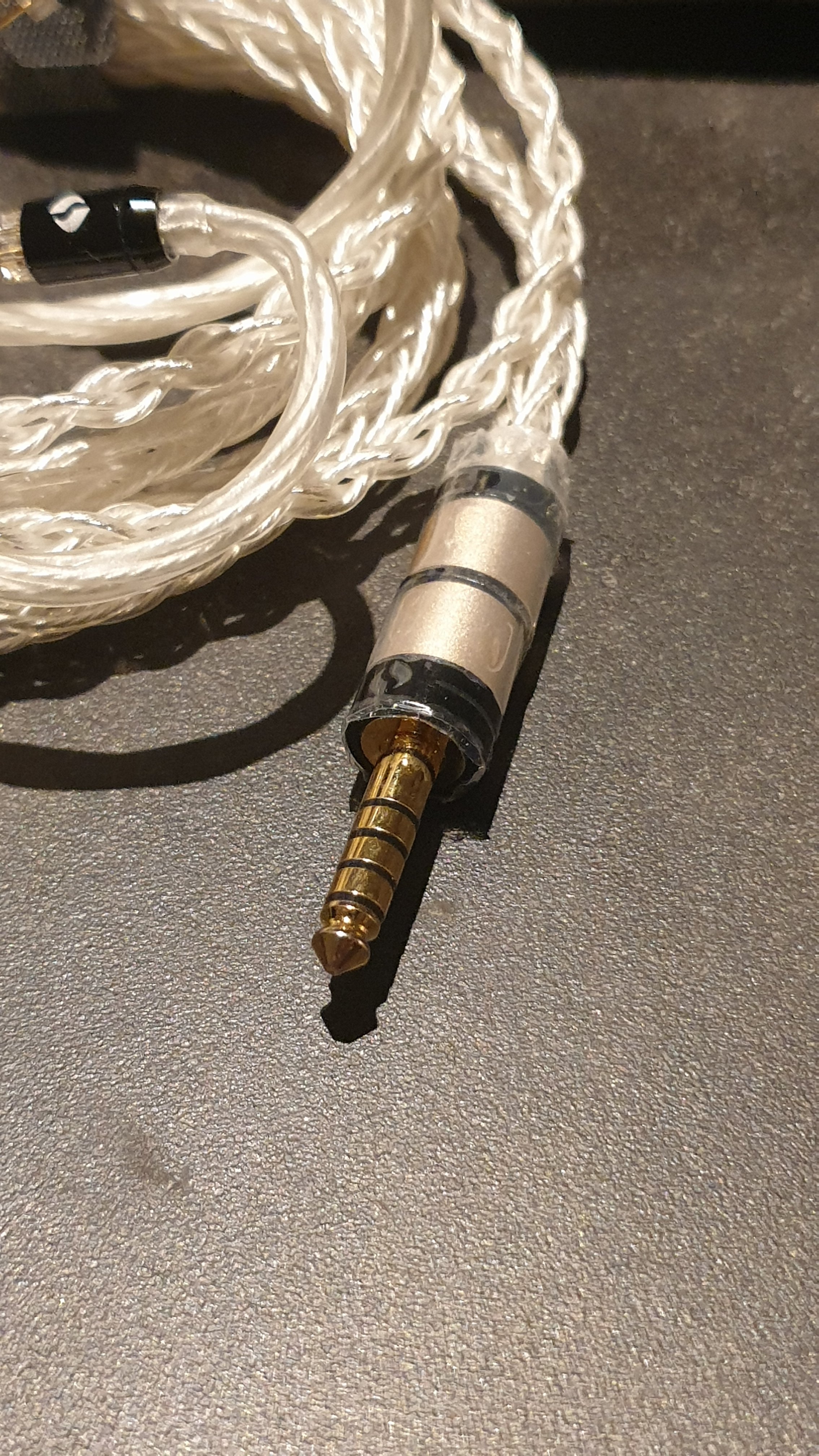 Closed: Null Audio Aoraki 8 wires 2 pins 4.4mm | Headphone Reviews and ...