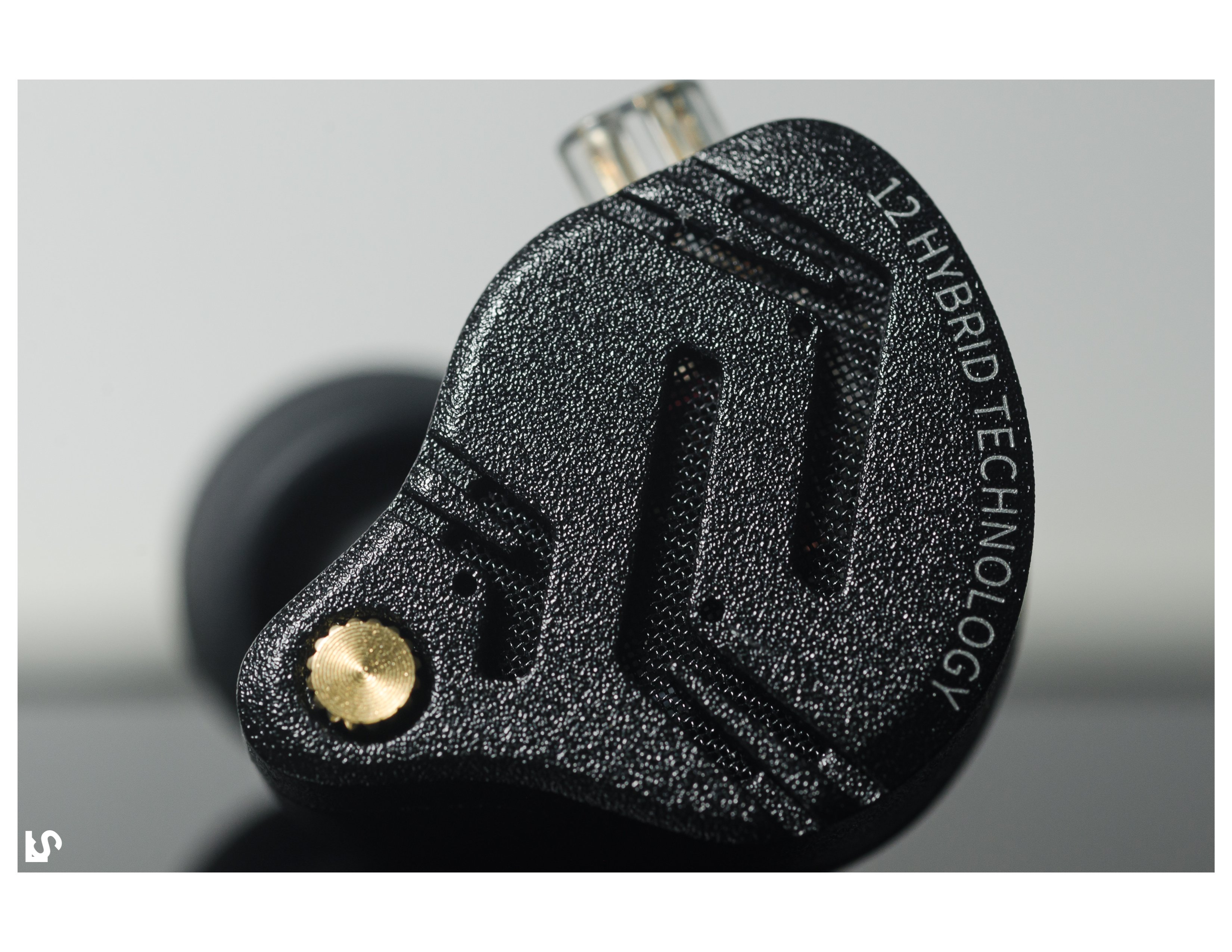 KZ ZS12 PRO X - WM-4.jpg