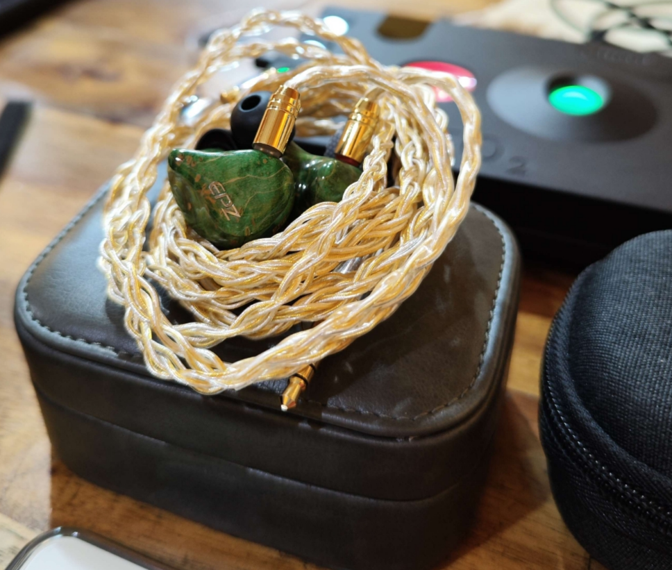 EPZ 530 - Reviews | Headphone Reviews and Discussion - Head-Fi.org