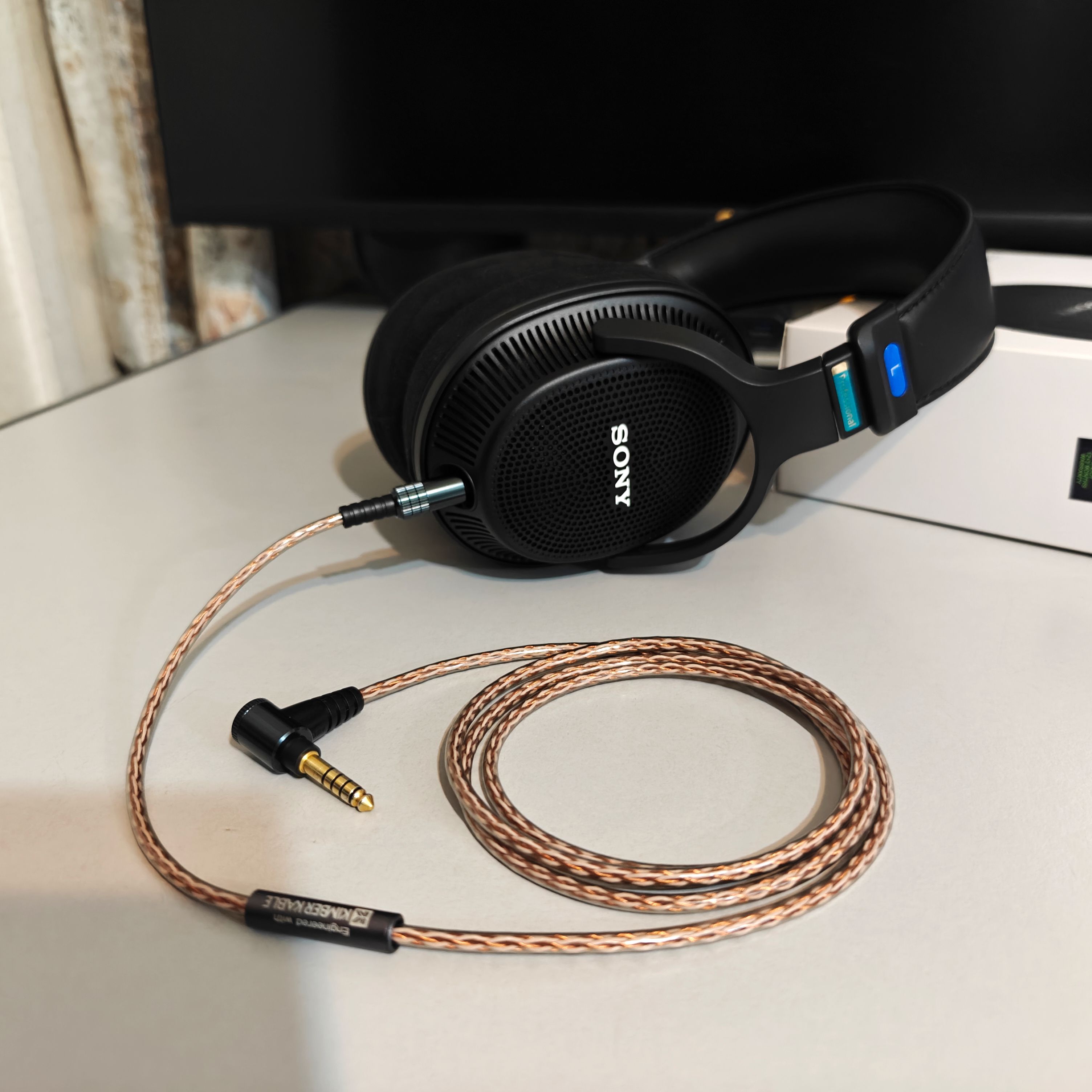 Closed: Sony MDR-MV1 with MUC-S12SB1 4.4mm Balanced Kimber Kable