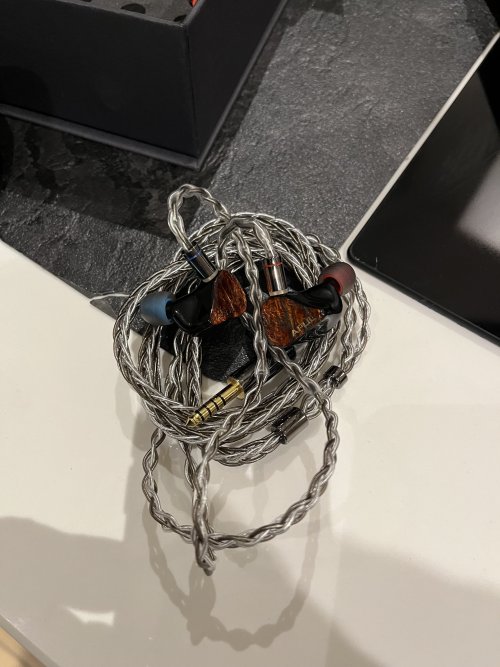 [FS]Aful Performer 5 price drop Headphone Reviews and Discussion