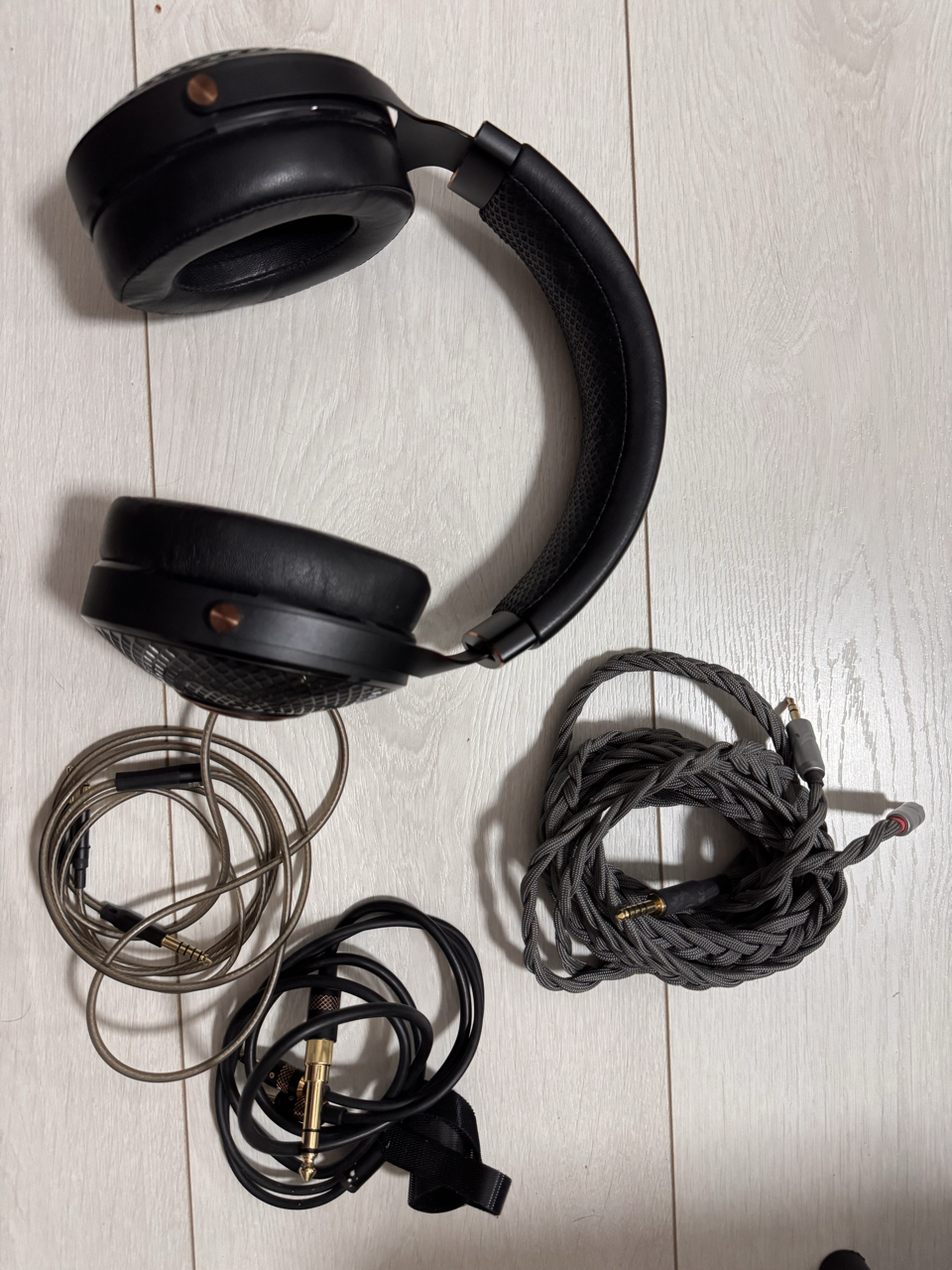 [PRICE DROP] Focal Radiance Bentley Edition Headphone Reviews and