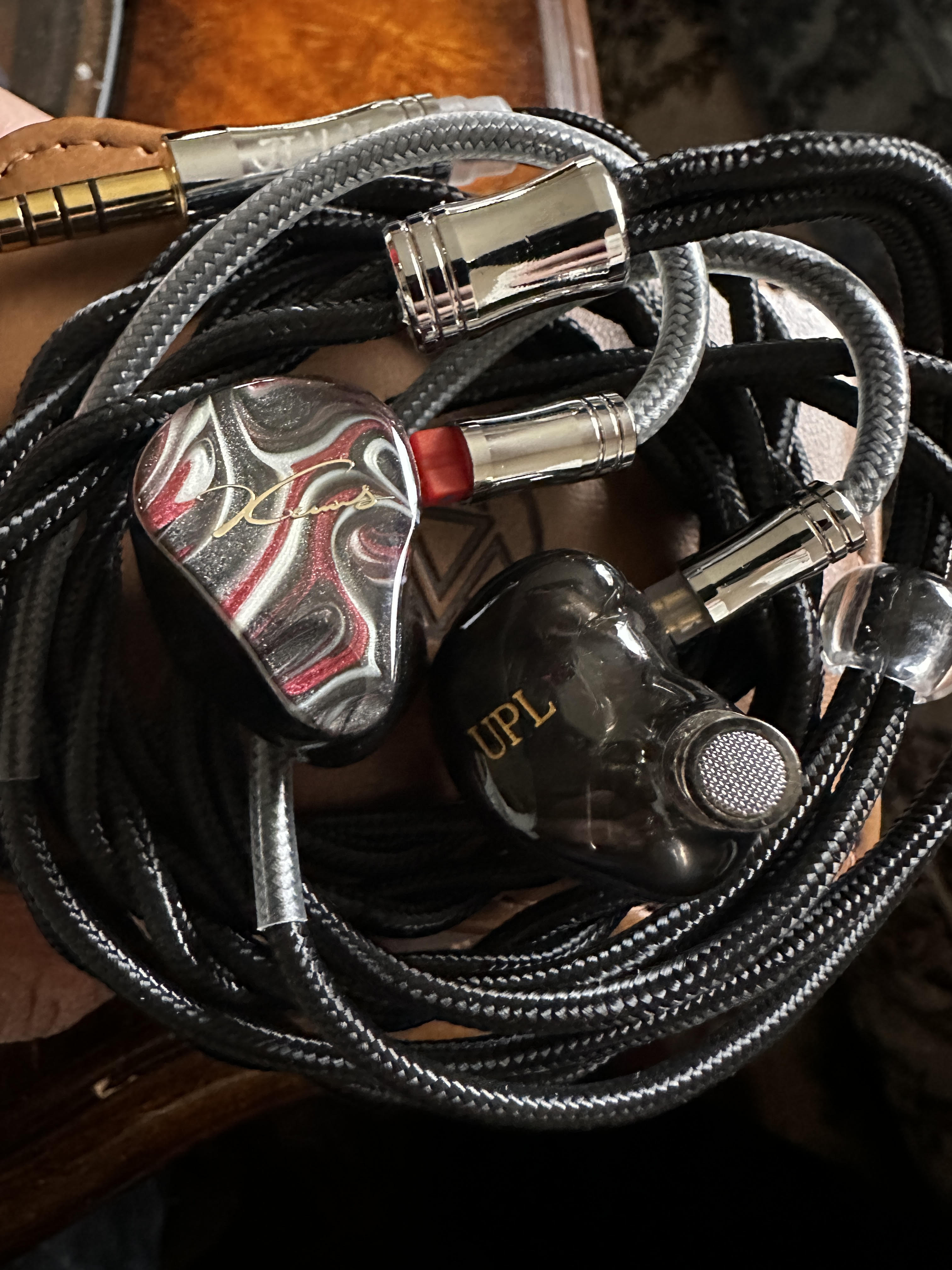 Closed XENNS UP Headphone Reviews and Discussion